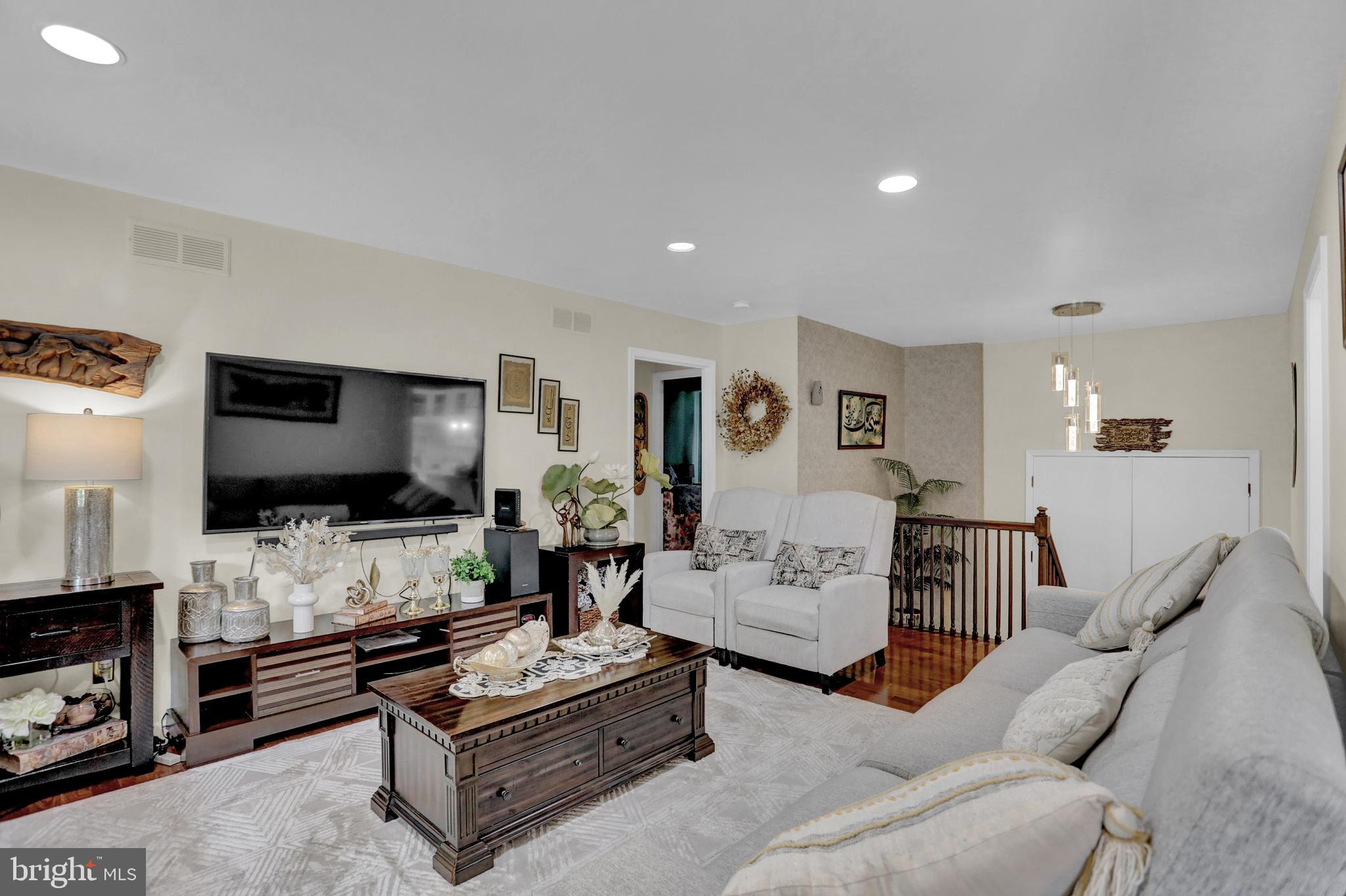 SPRINGFIELD - Residential