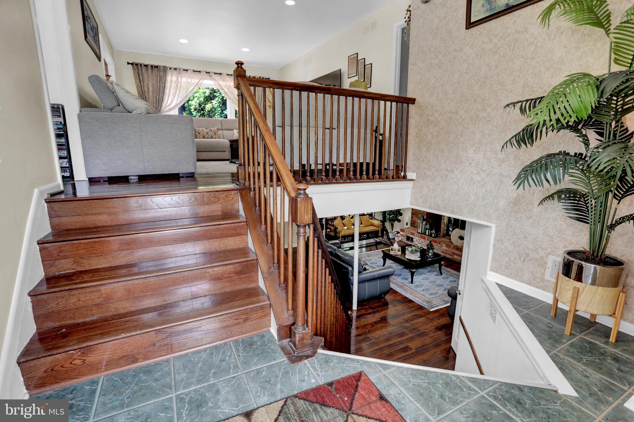 SPRINGFIELD - Residential