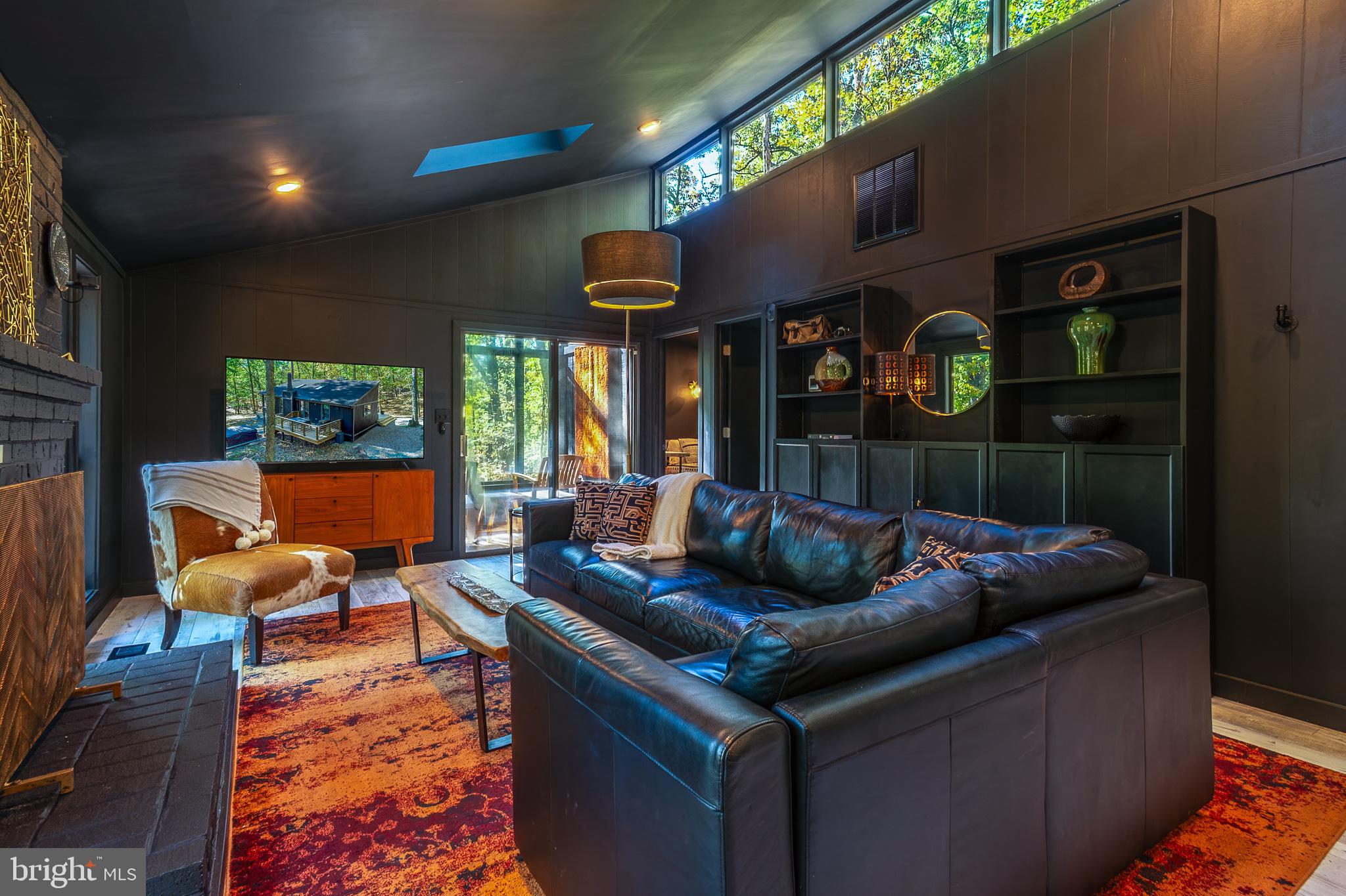 THE WOODS - Residential