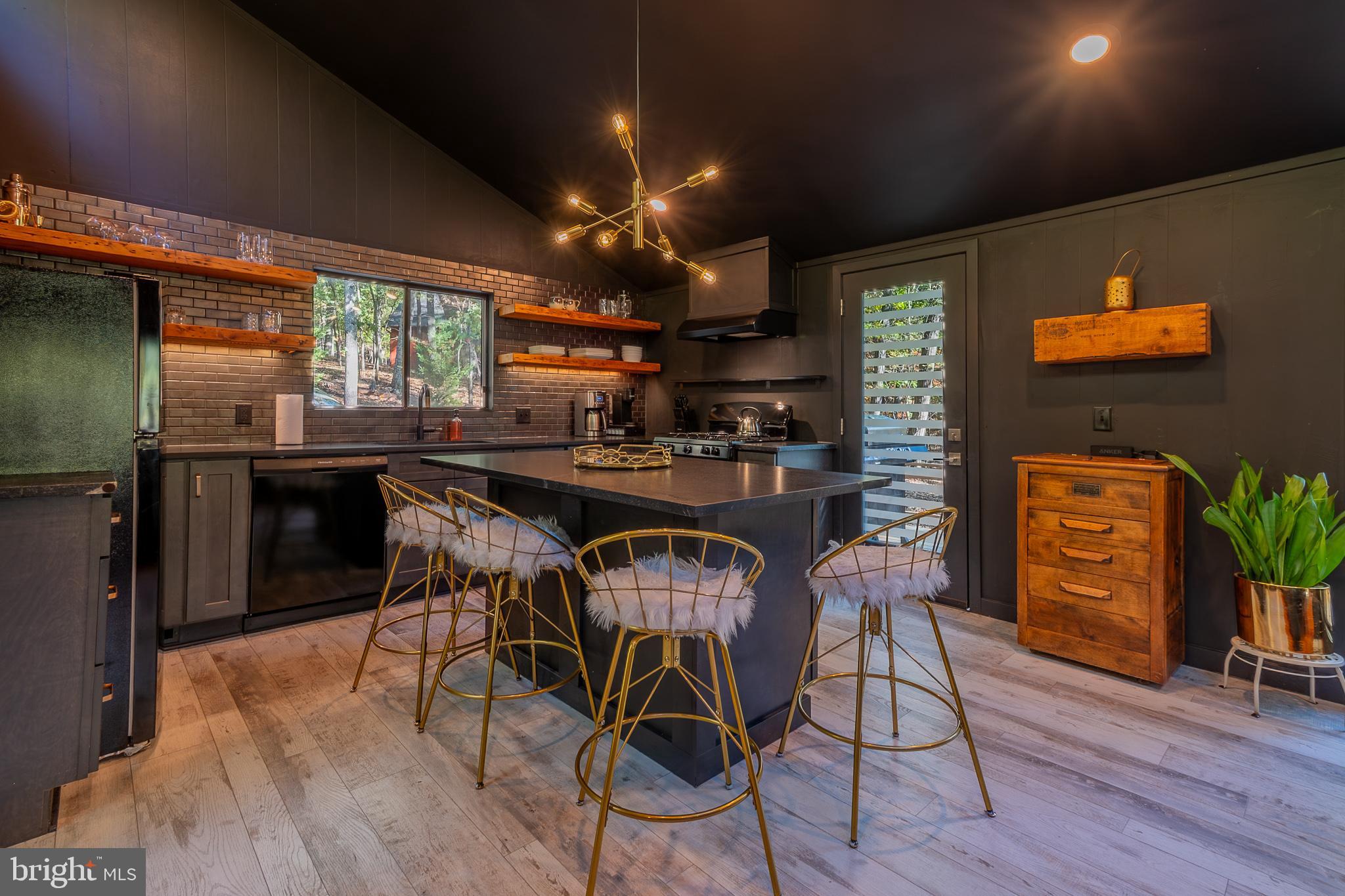 THE WOODS - Residential