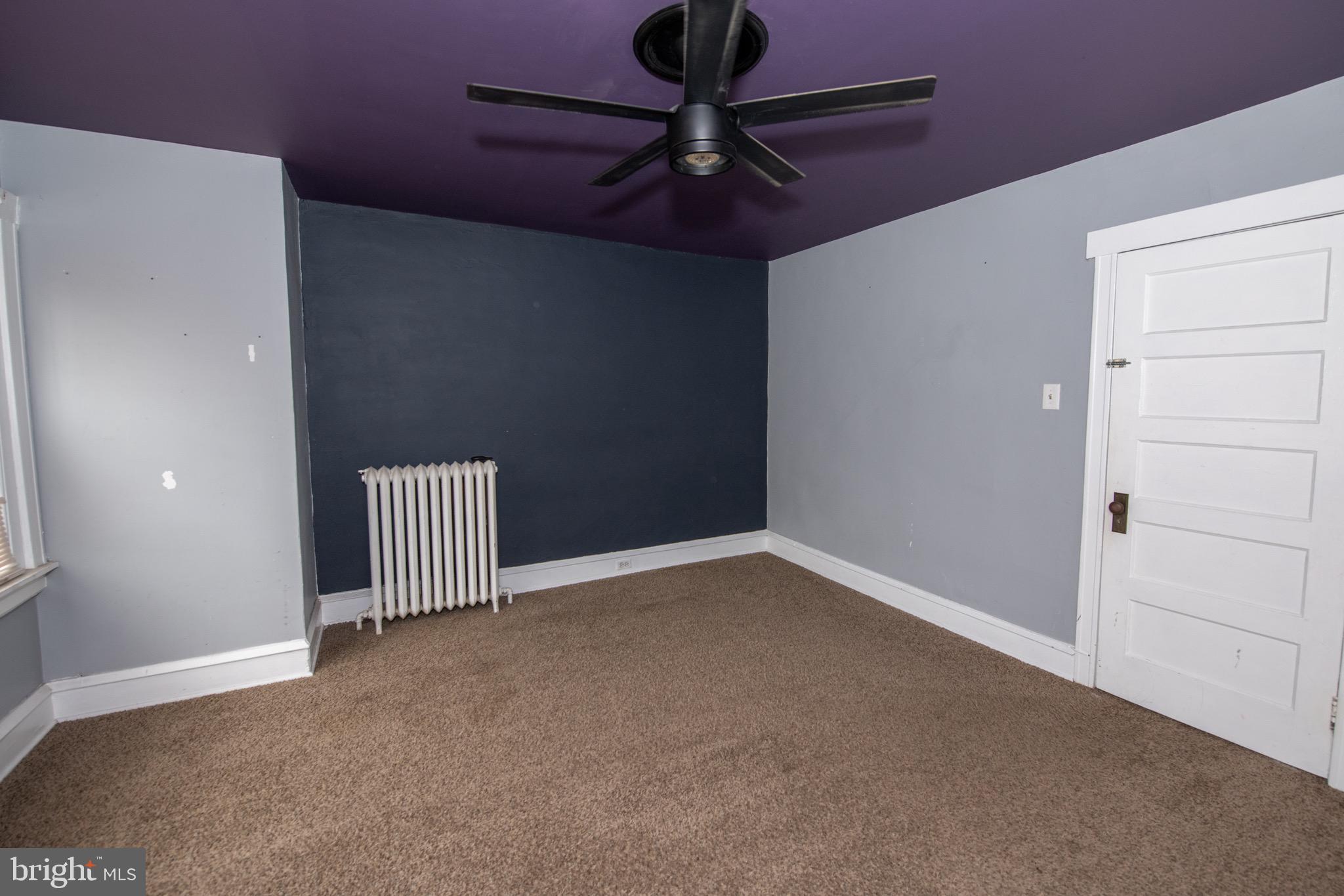 BRIDESBURG - Residential