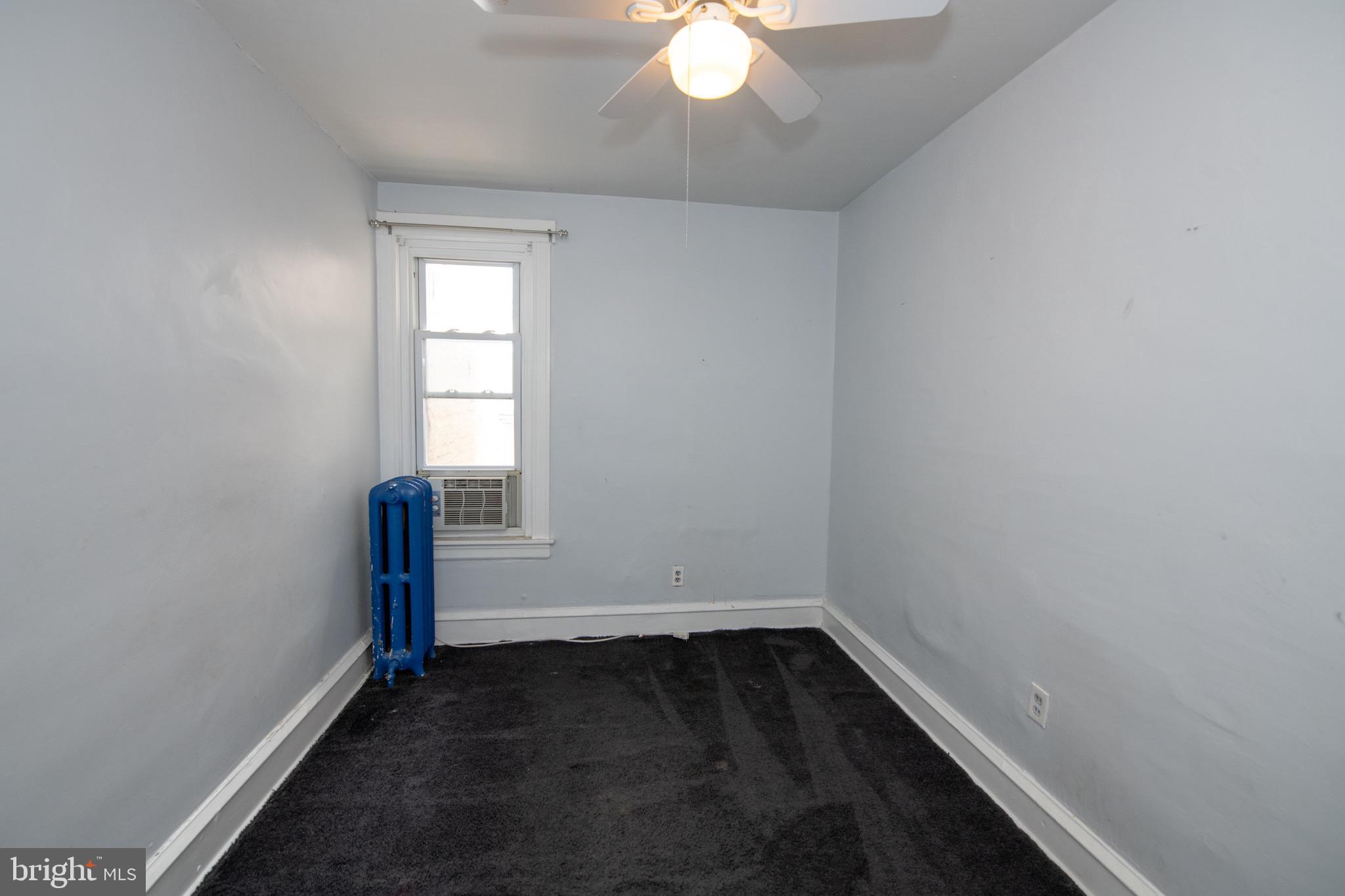 BRIDESBURG - Residential