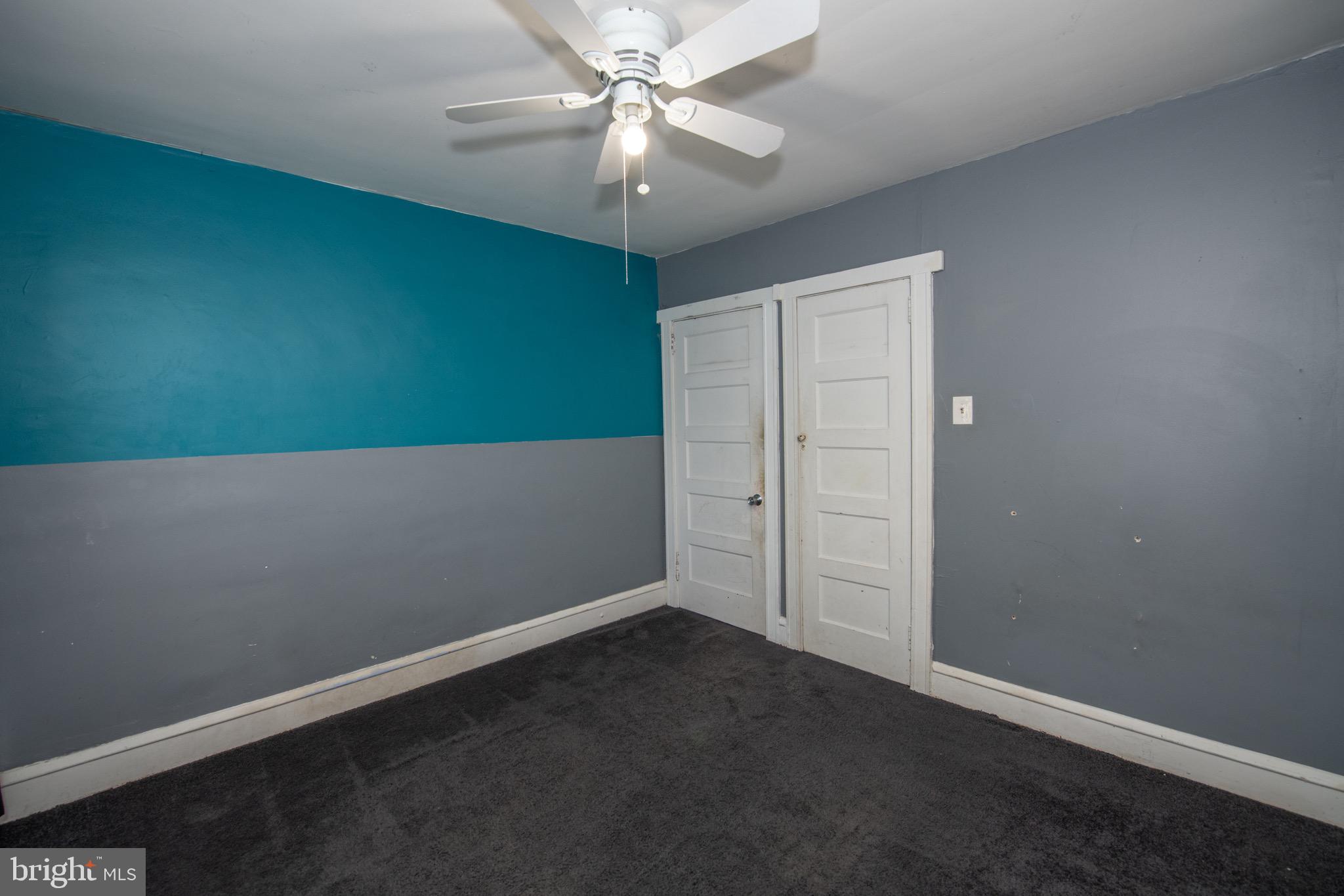 BRIDESBURG - Residential