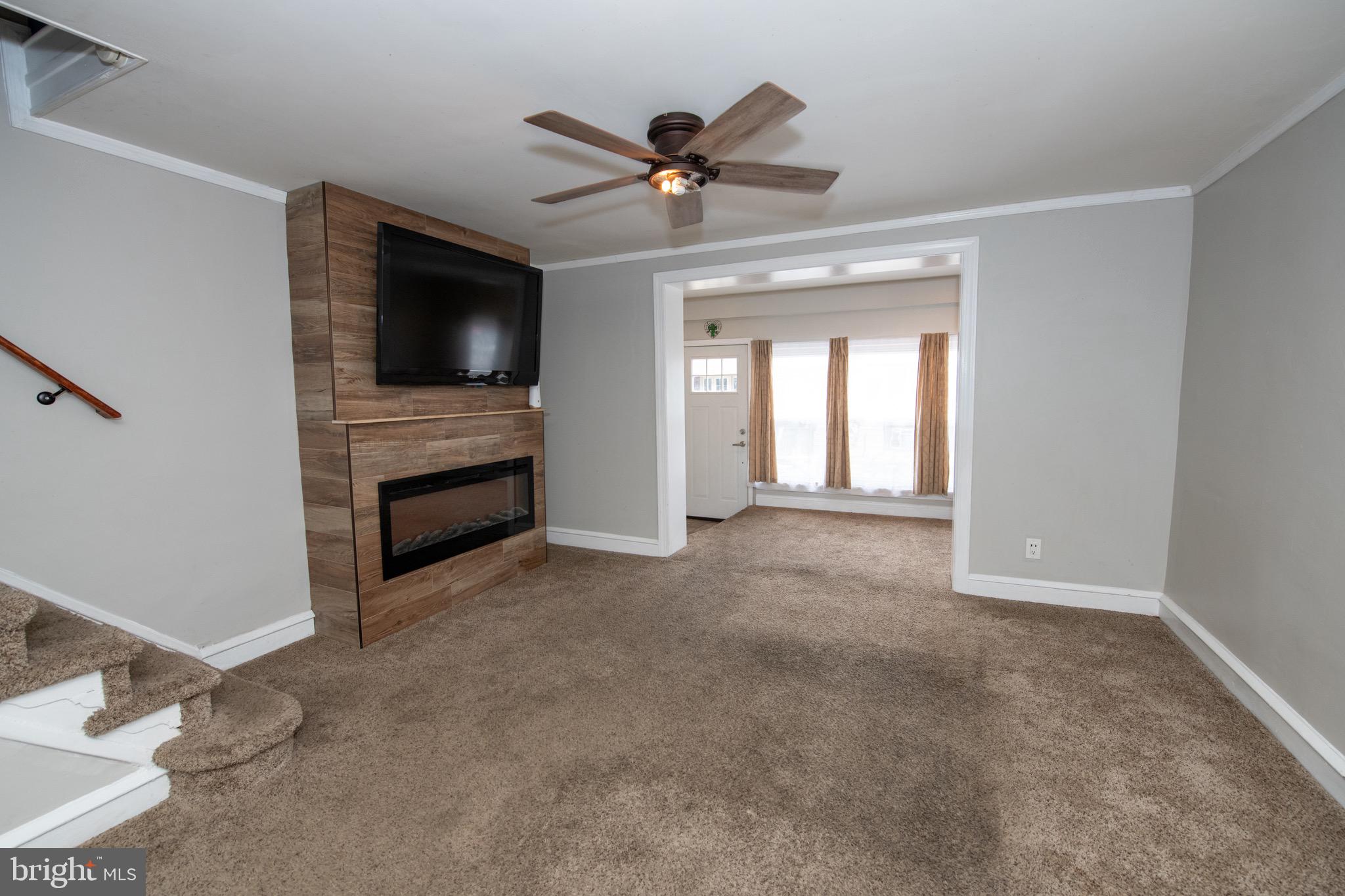 BRIDESBURG - Residential