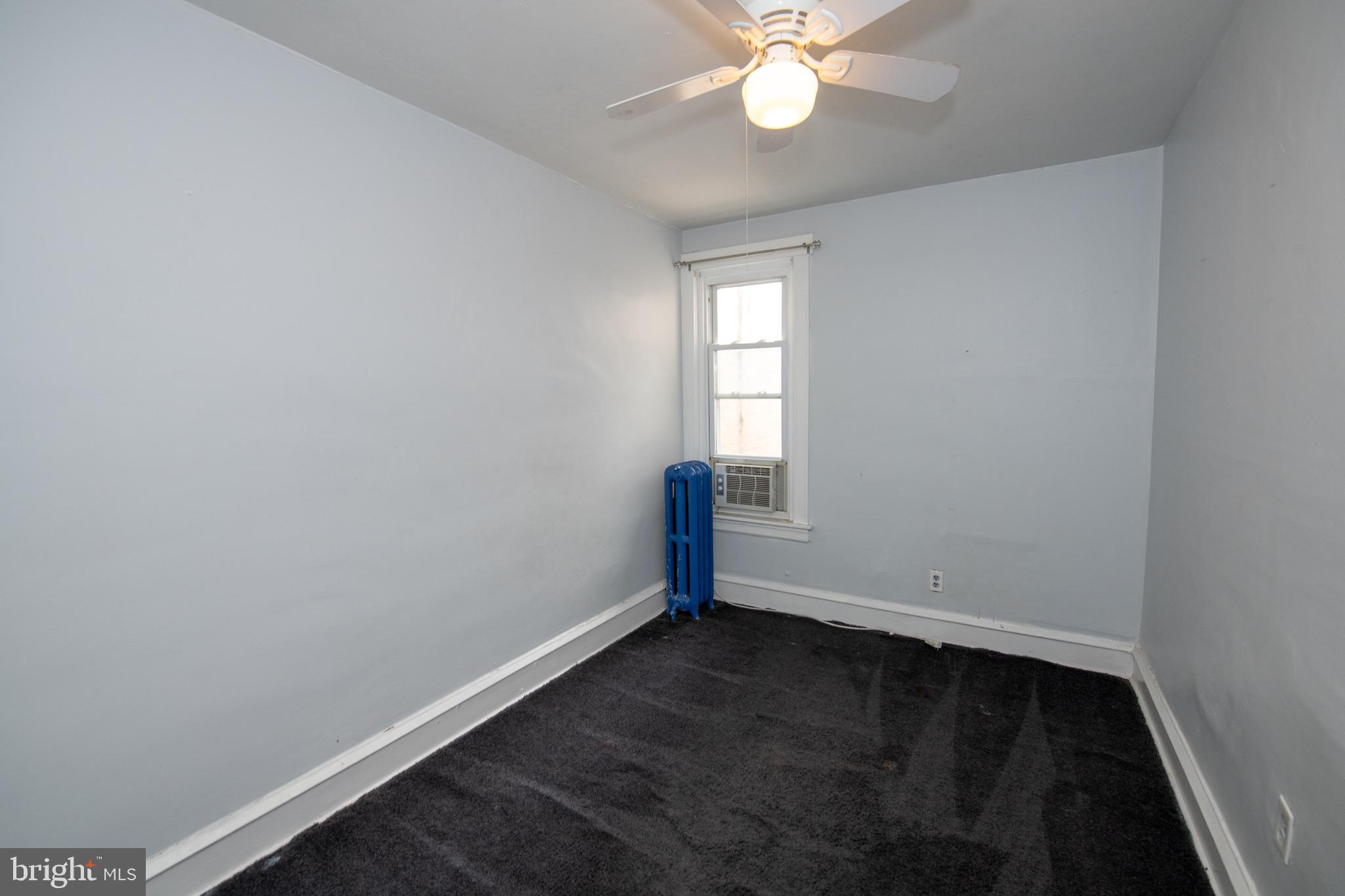 BRIDESBURG - Residential