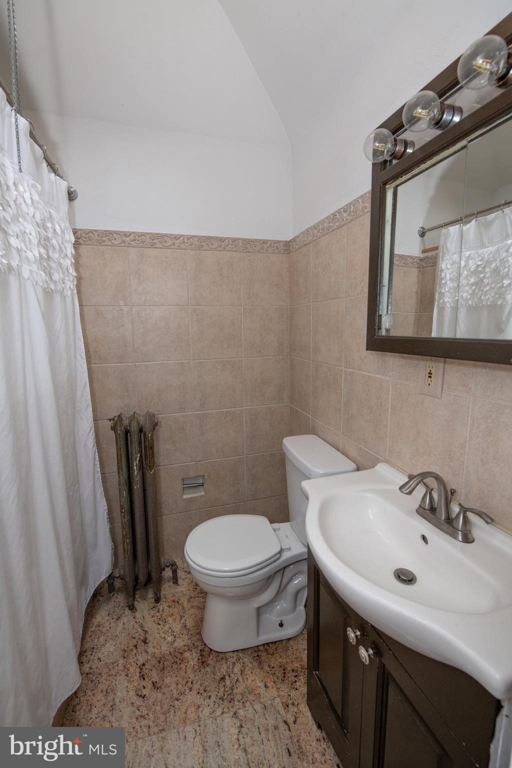 BRIDESBURG - Residential