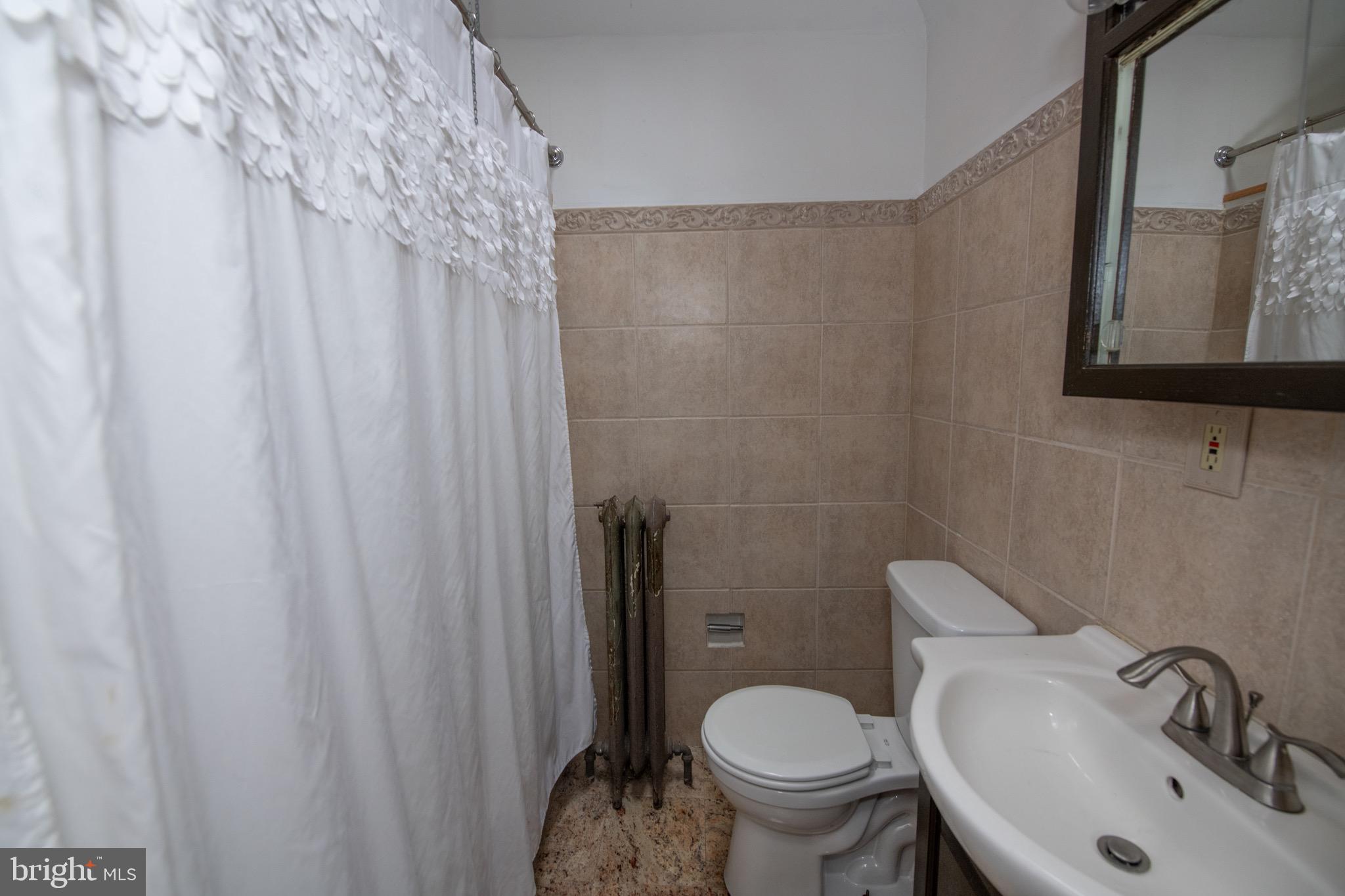 BRIDESBURG - Residential