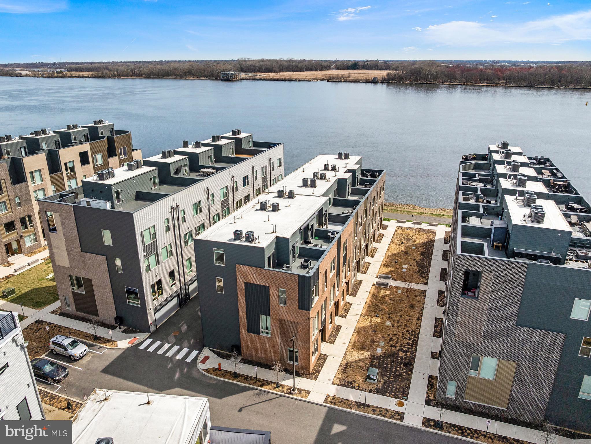 FISHTOWN - Residential