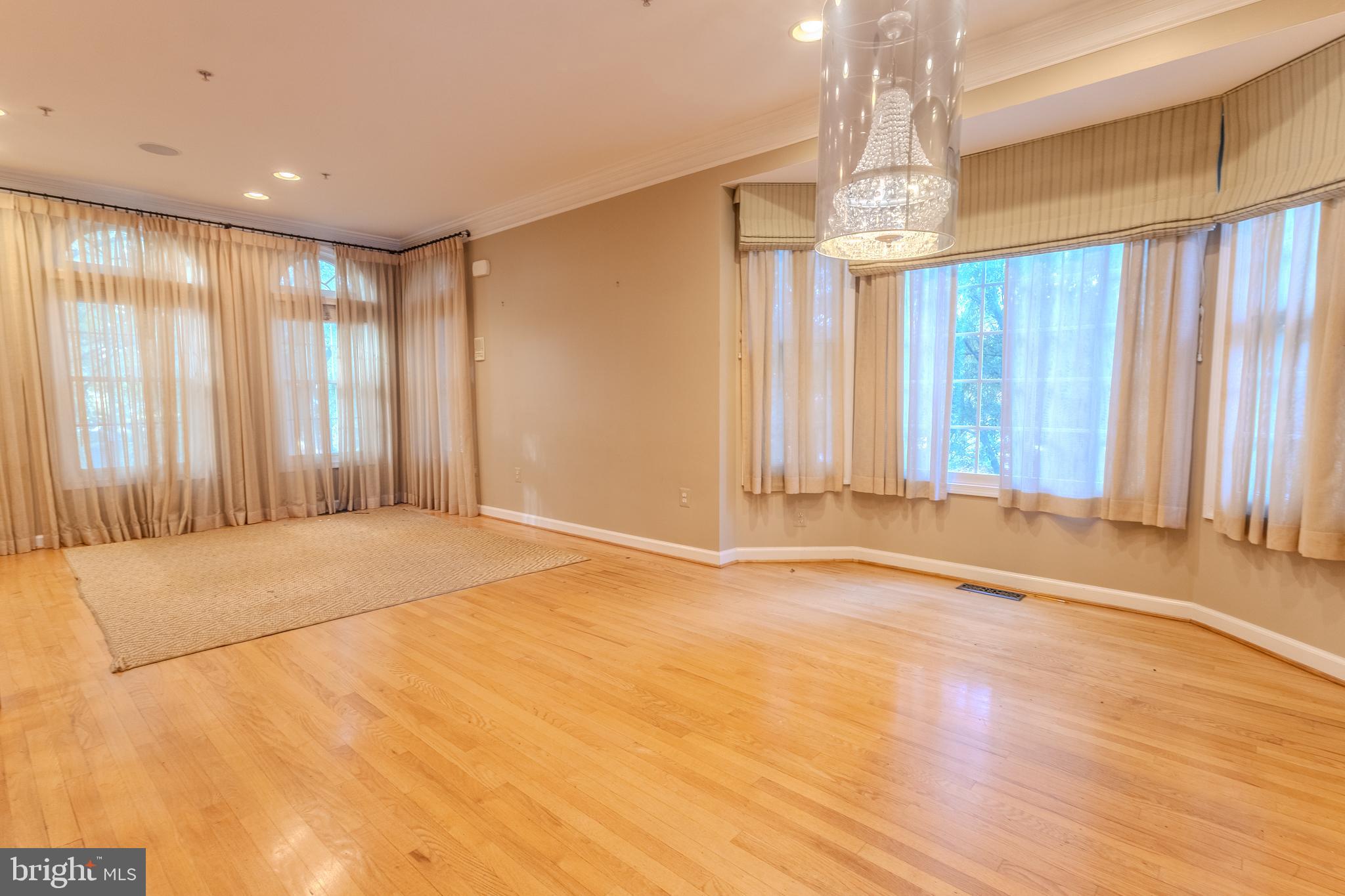 CAMERON HILL - Residential