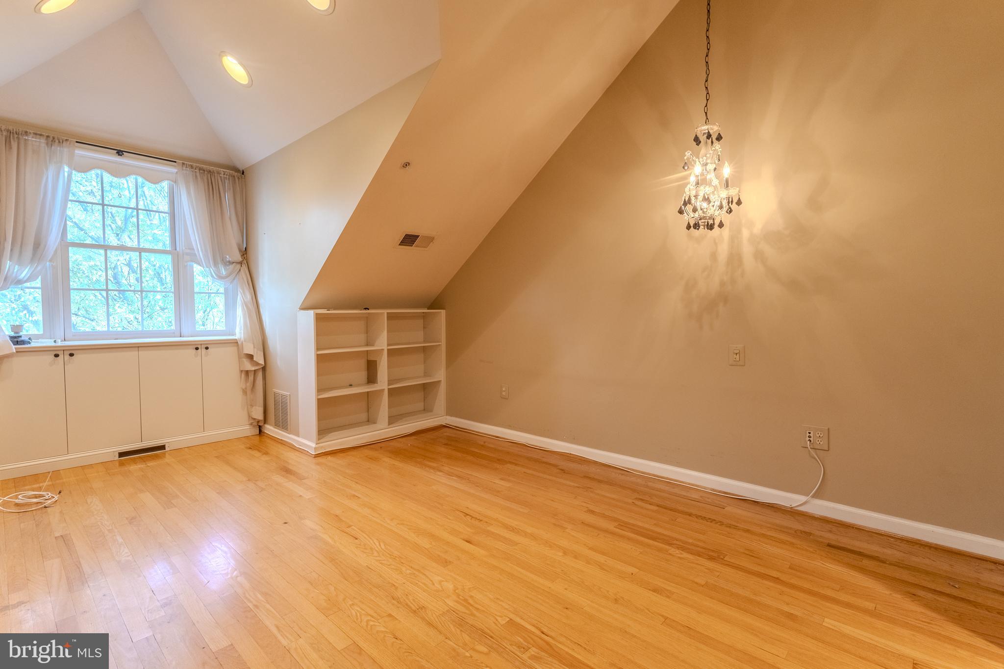 CAMERON HILL - Residential