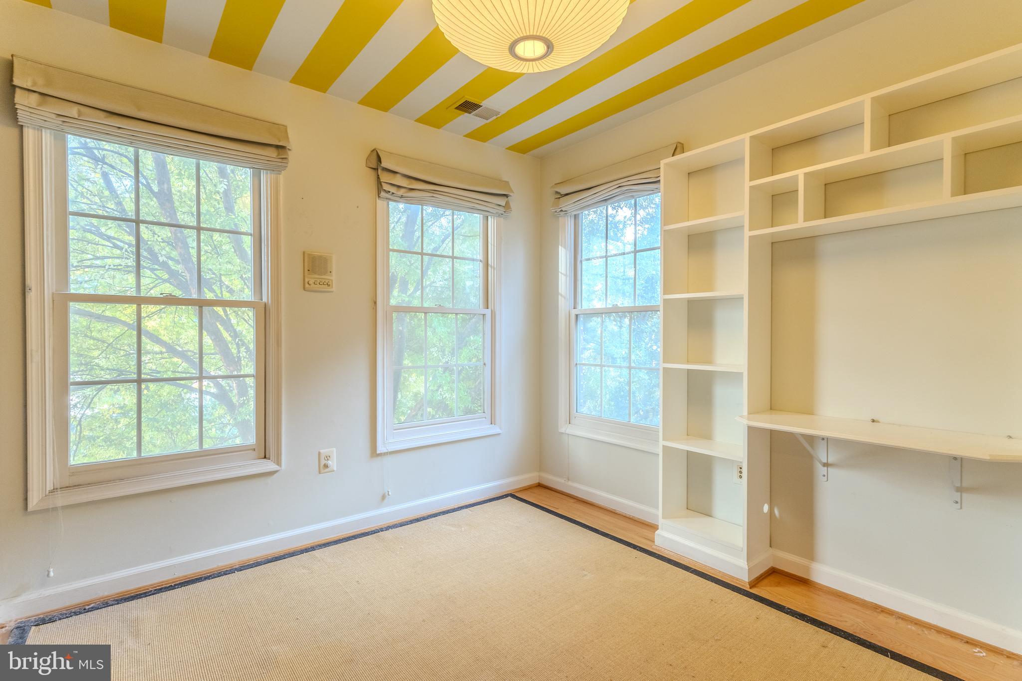 CAMERON HILL - Residential