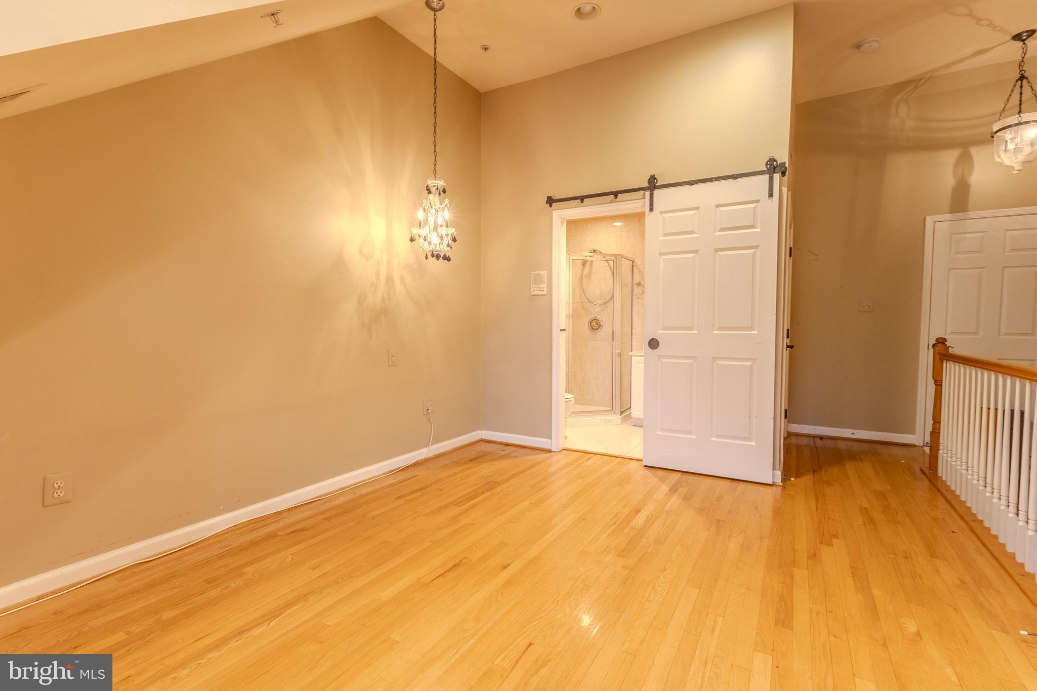 CAMERON HILL - Residential