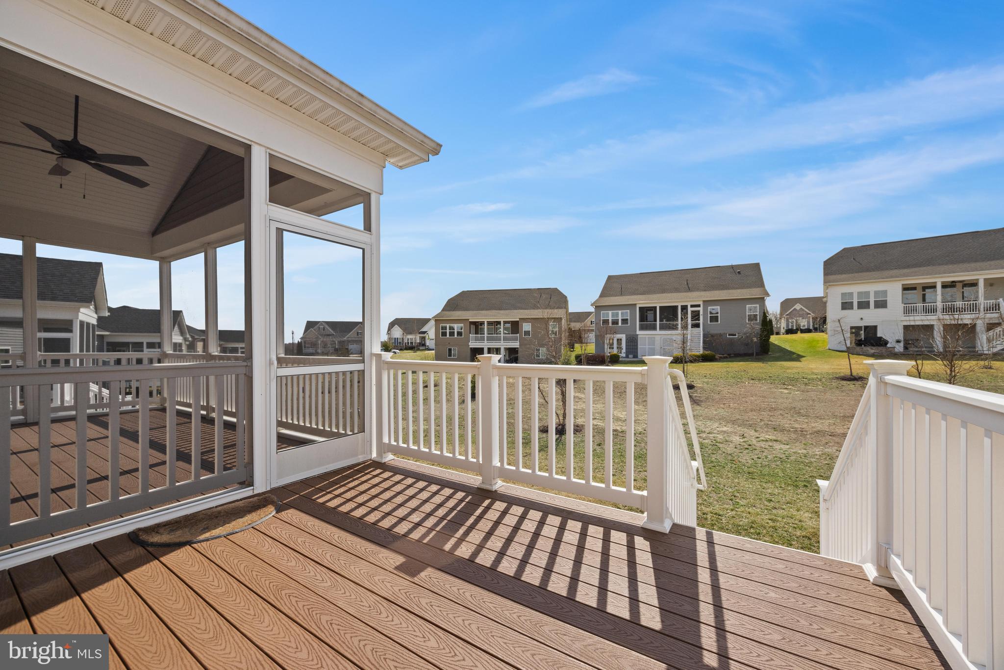 TWO RIVERS - Residential