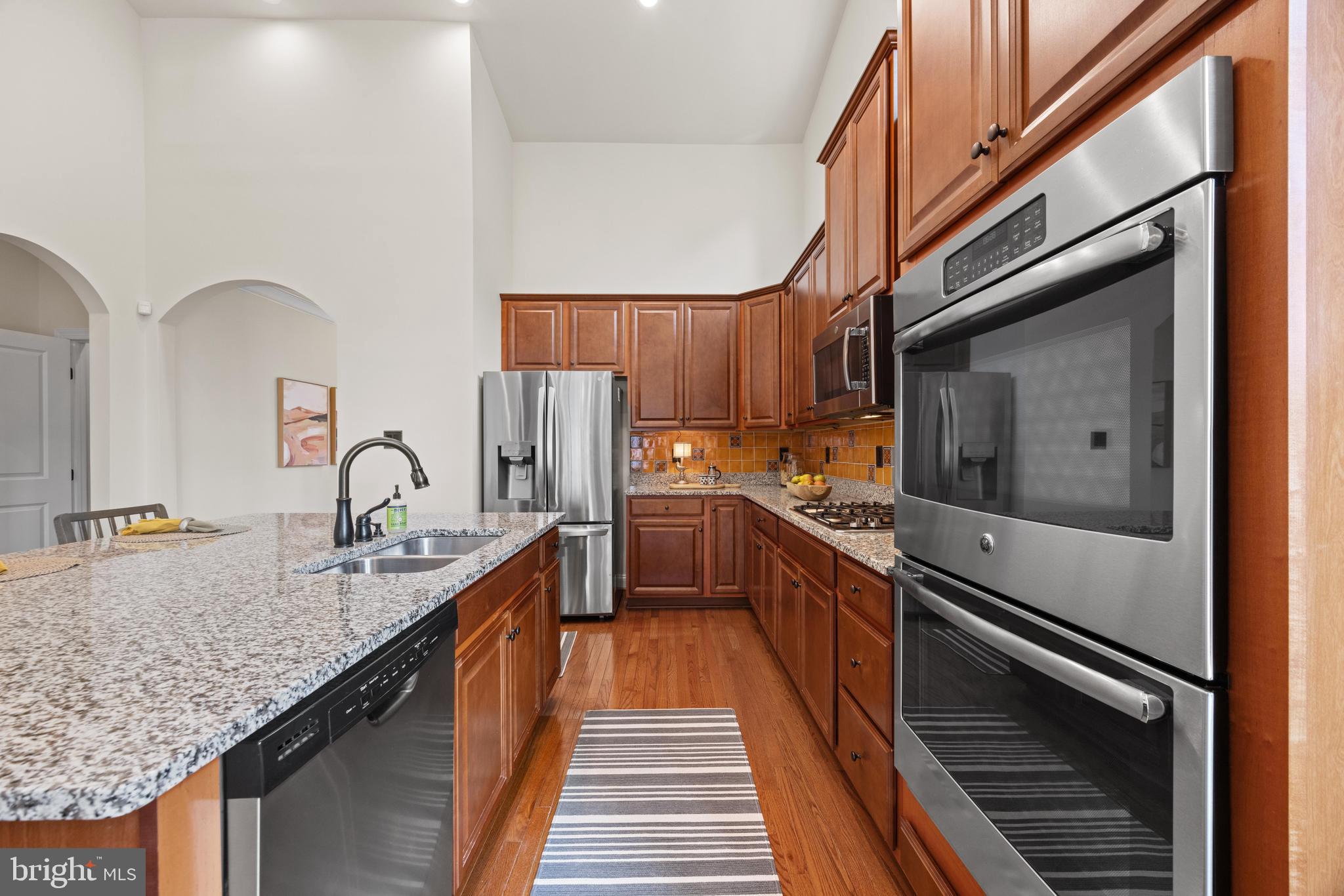 TWO RIVERS - Residential