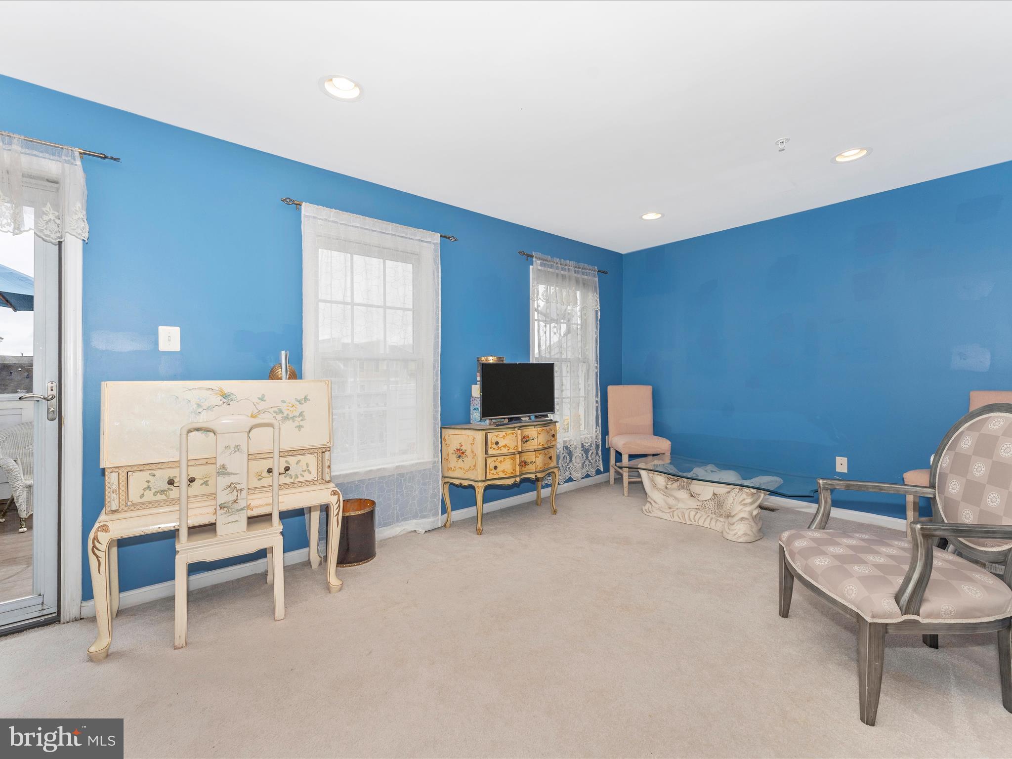 VILLAGES OF URBANA - Residential