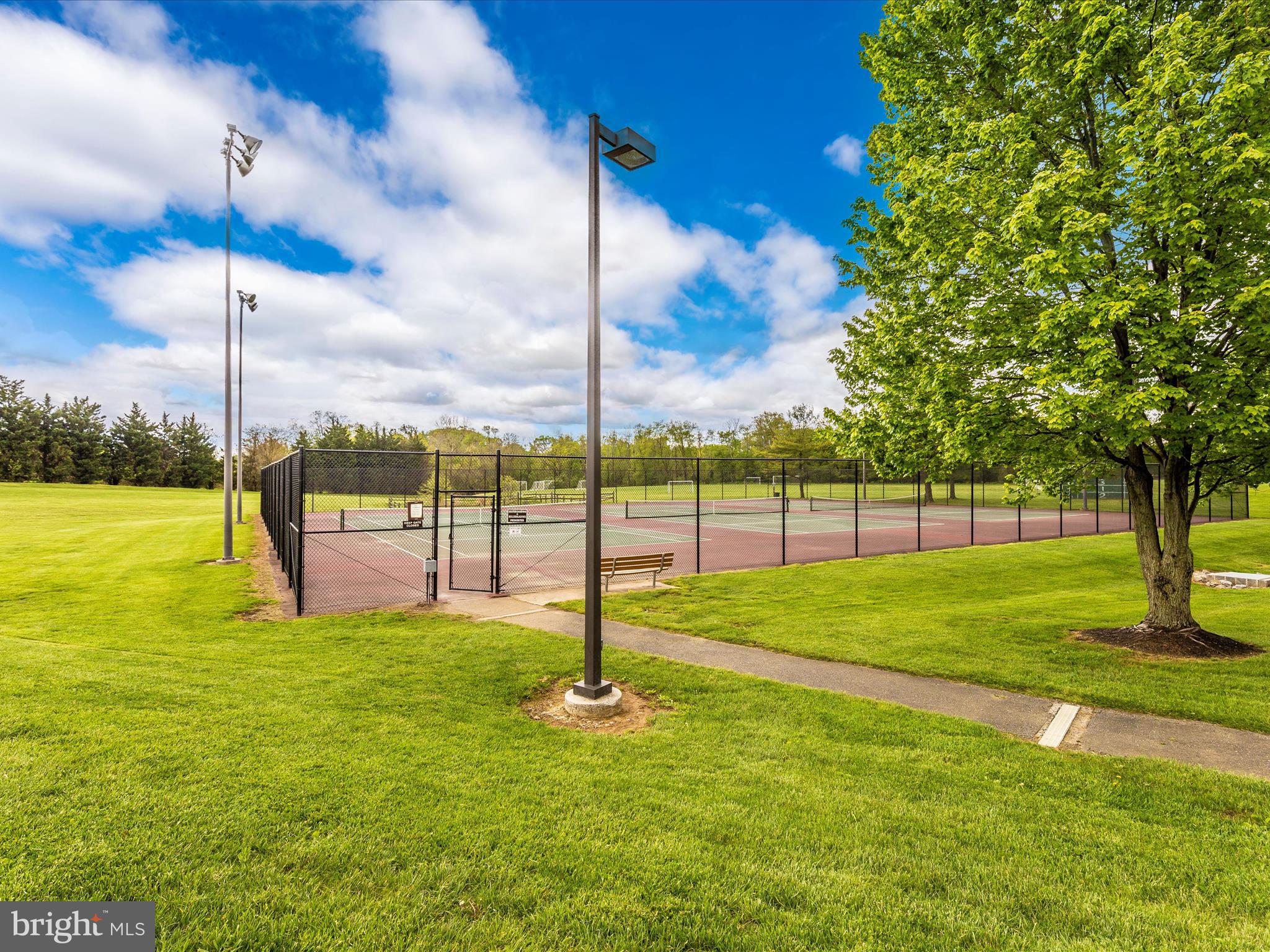 VILLAGES OF URBANA - Residential