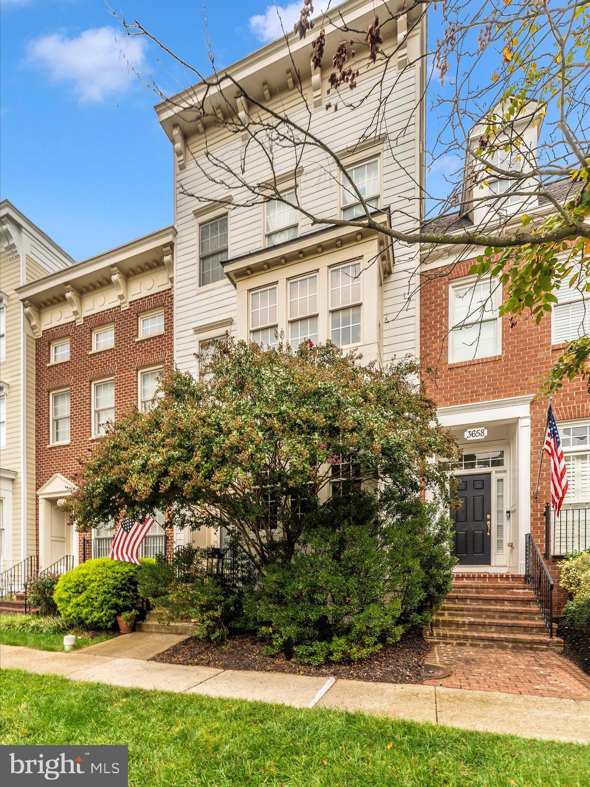 VILLAGES OF URBANA - Residential