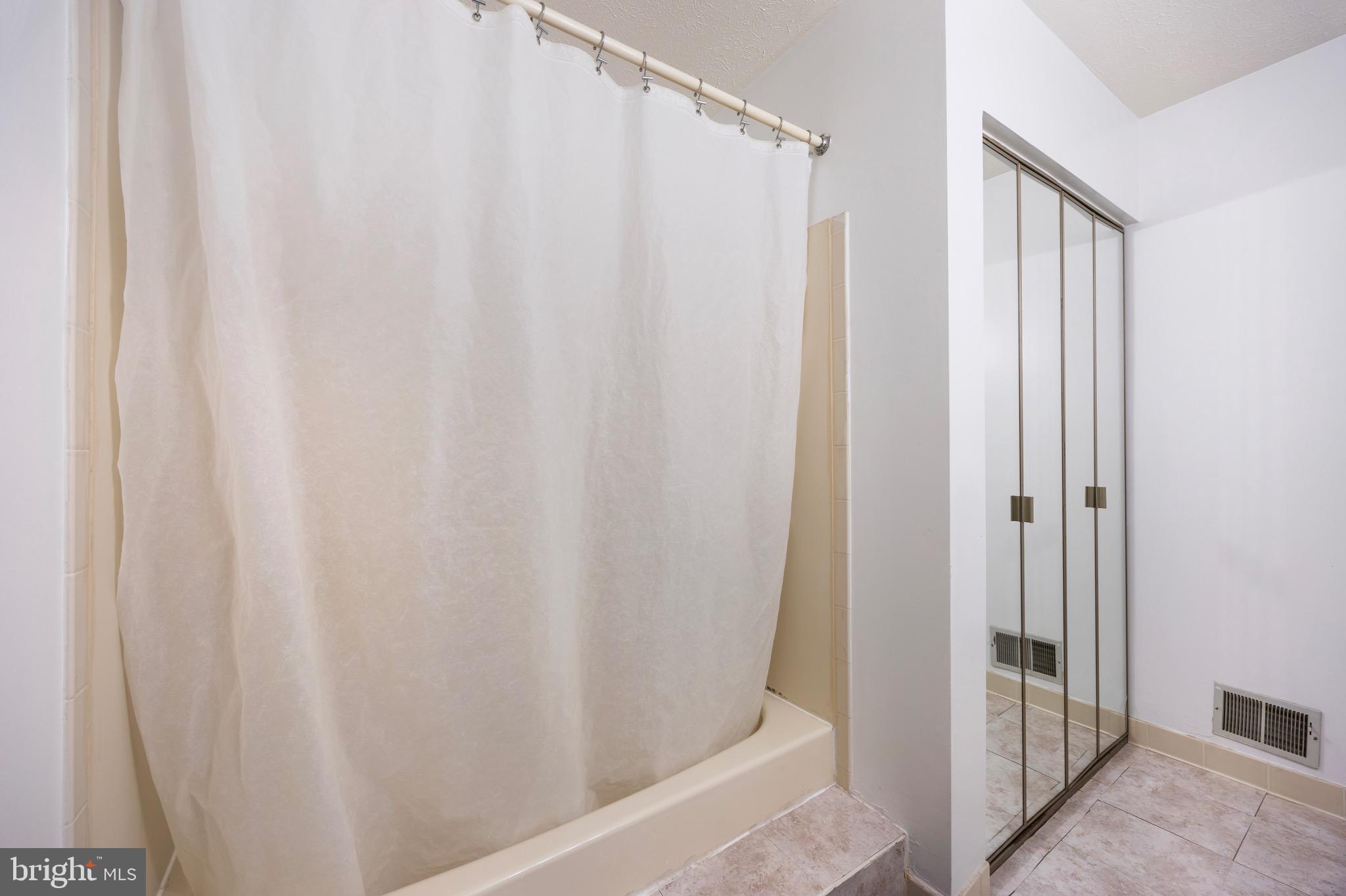 VILLAGE OF KINGS CONTRIVANCE - Residential