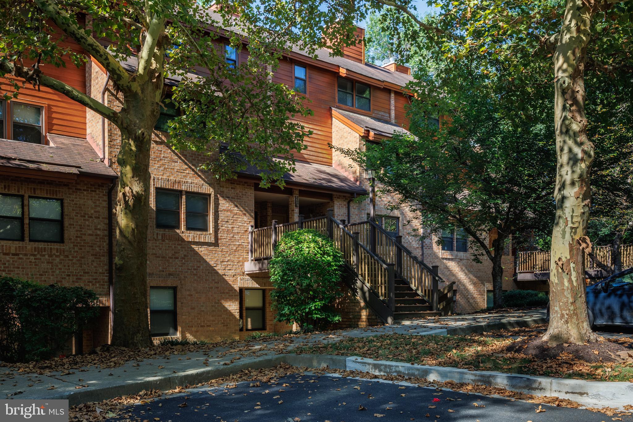 VILLAGE OF KINGS CONTRIVANCE - Residential