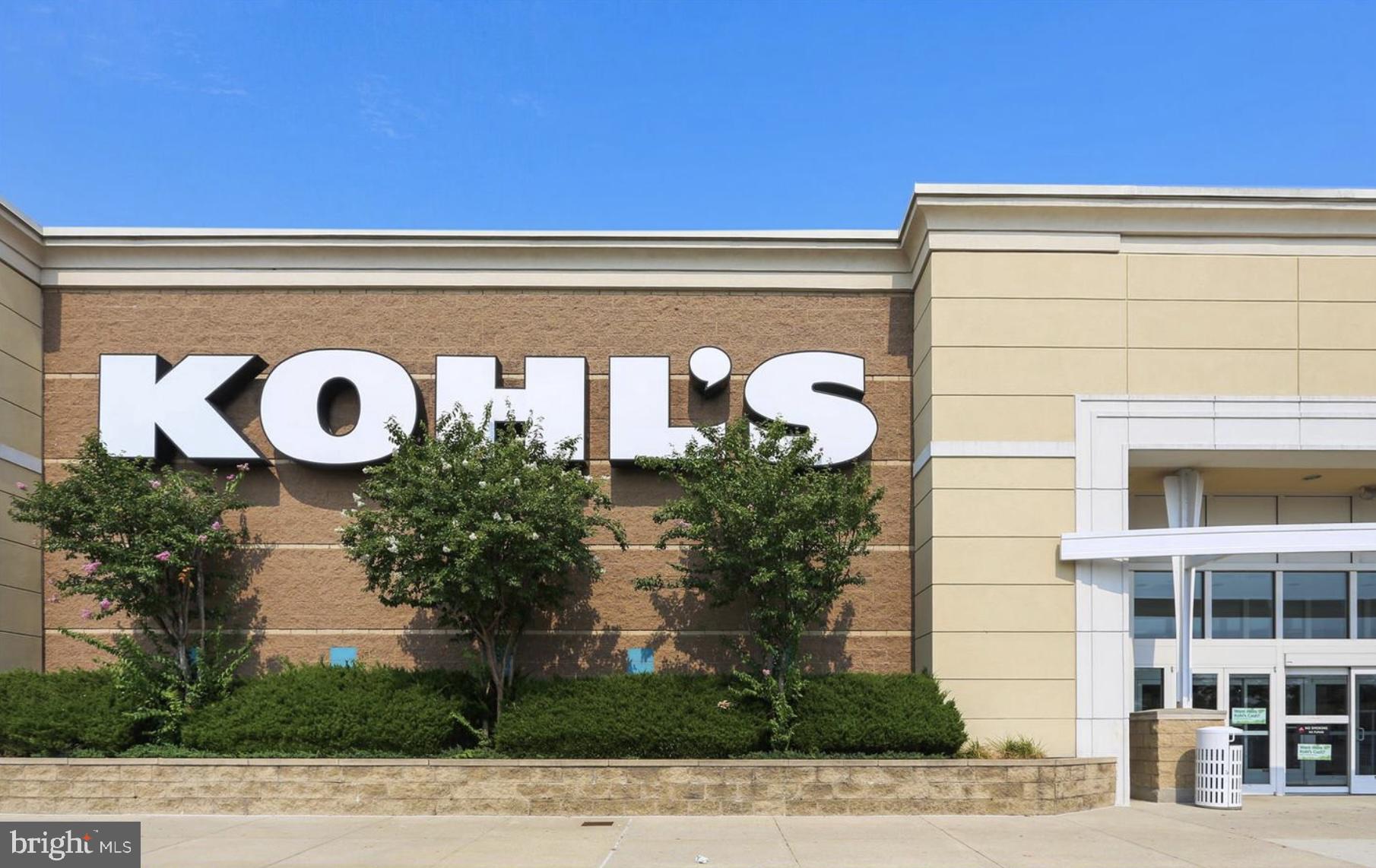 CALVERTON TOWNES - Residential