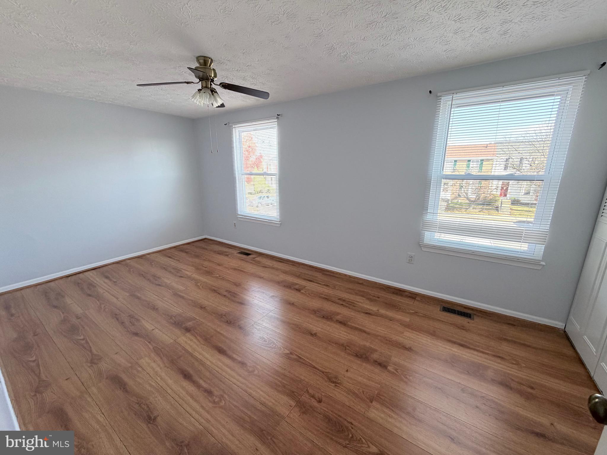 CALVERTON TOWNES - Residential