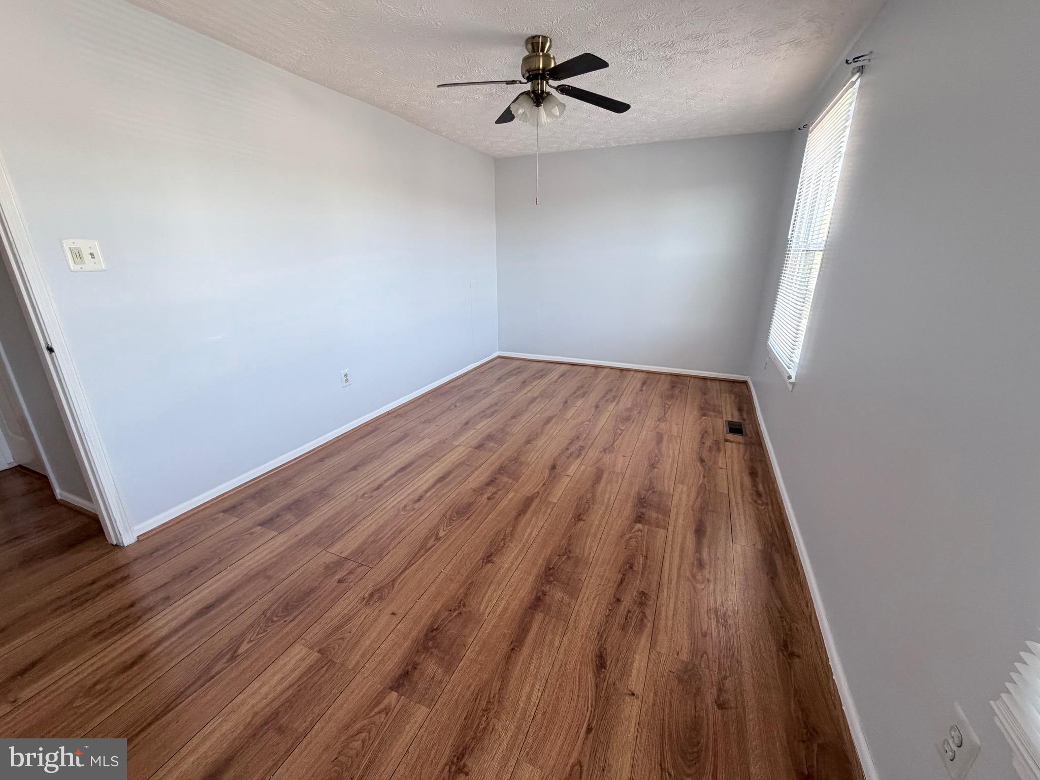 CALVERTON TOWNES - Residential