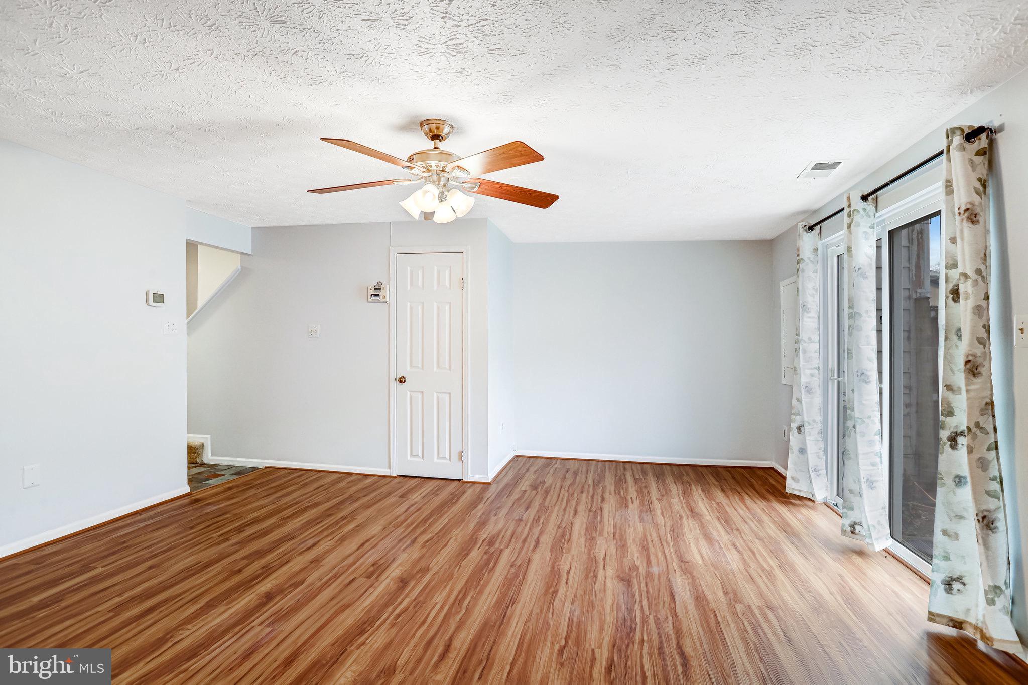 CALVERTON TOWNES - Residential