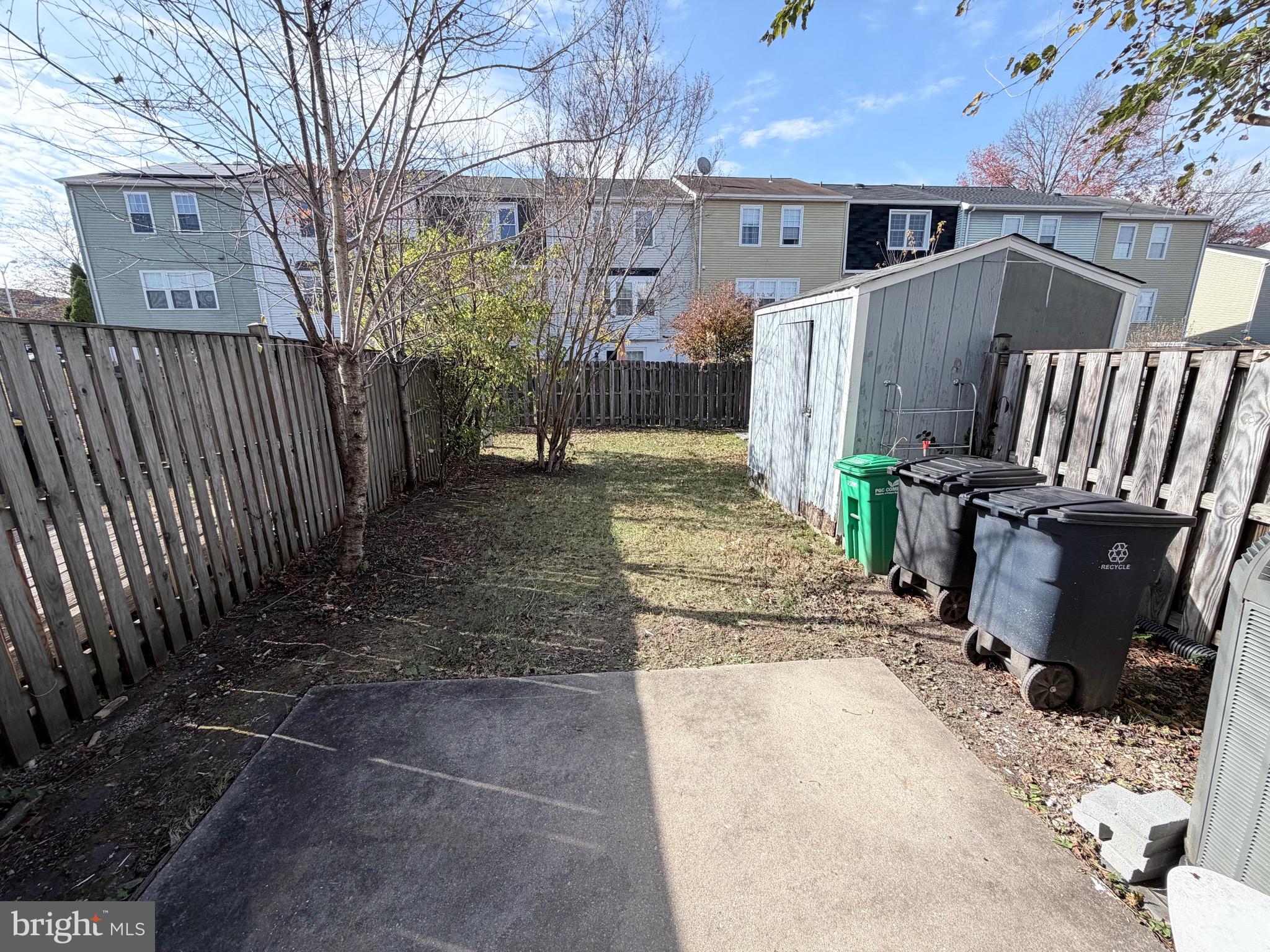 CALVERTON TOWNES - Residential