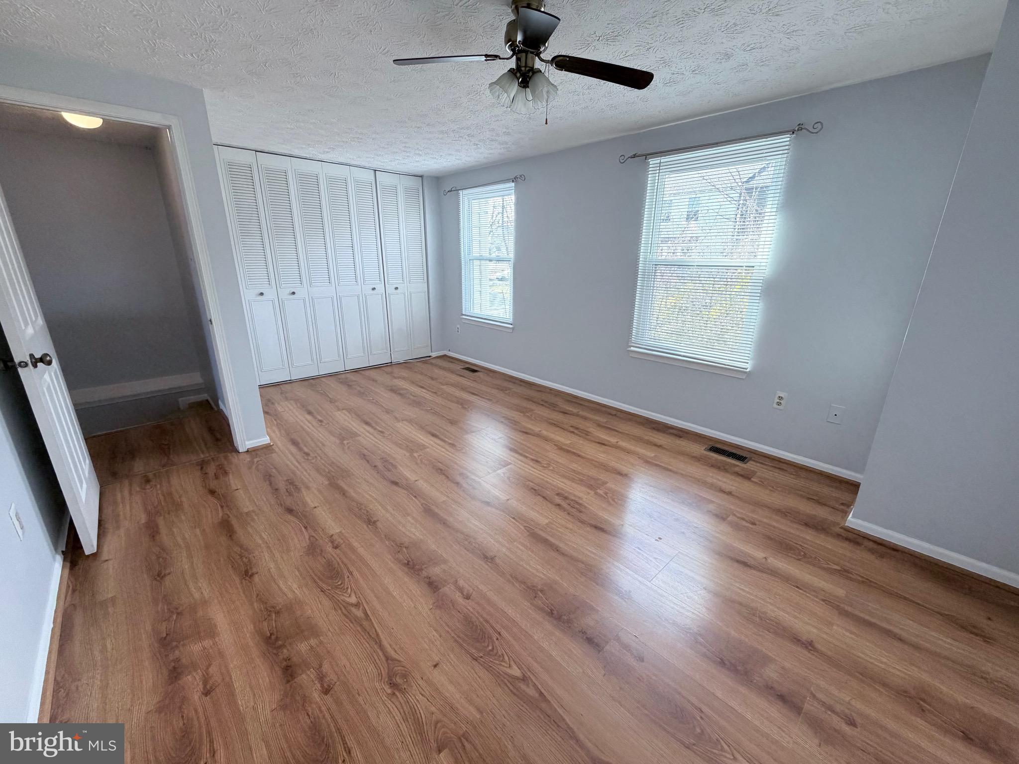 CALVERTON TOWNES - Residential