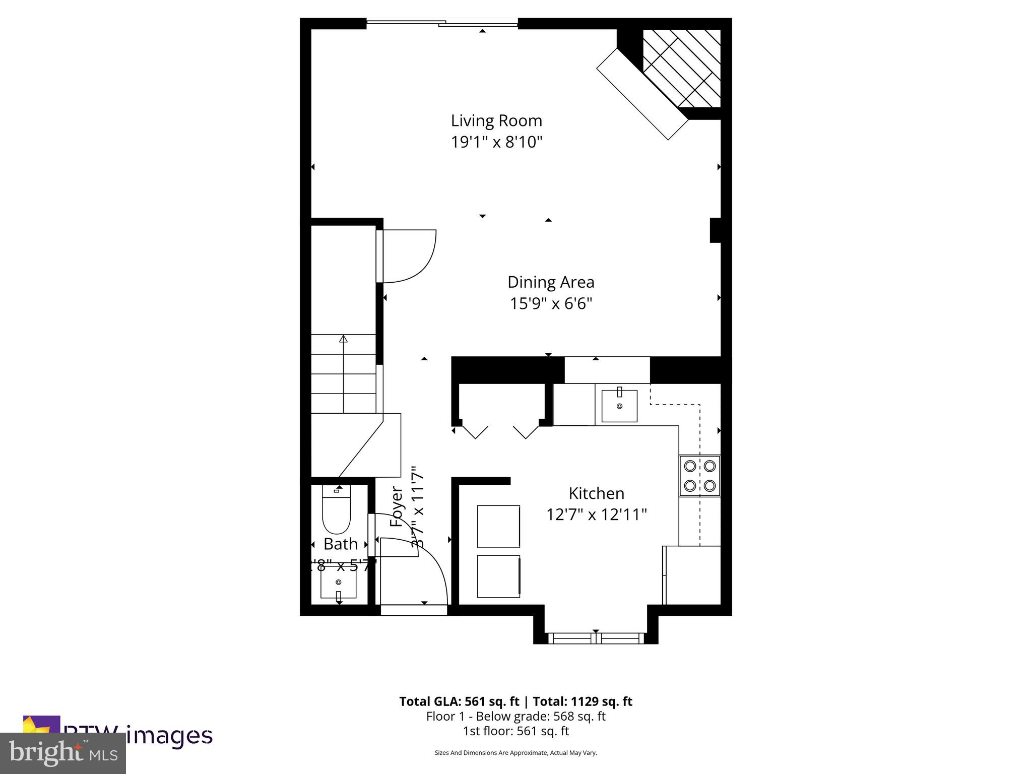 CALVERTON TOWNES - Residential