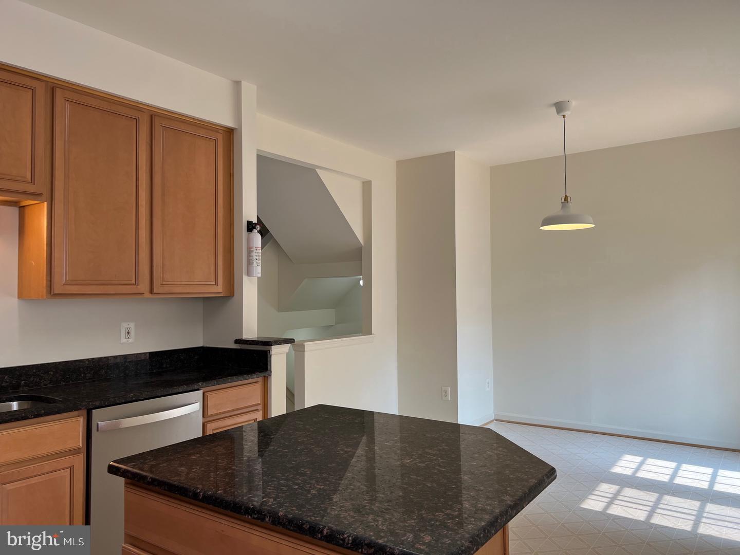 CENTRE RIDGE - Residential Lease