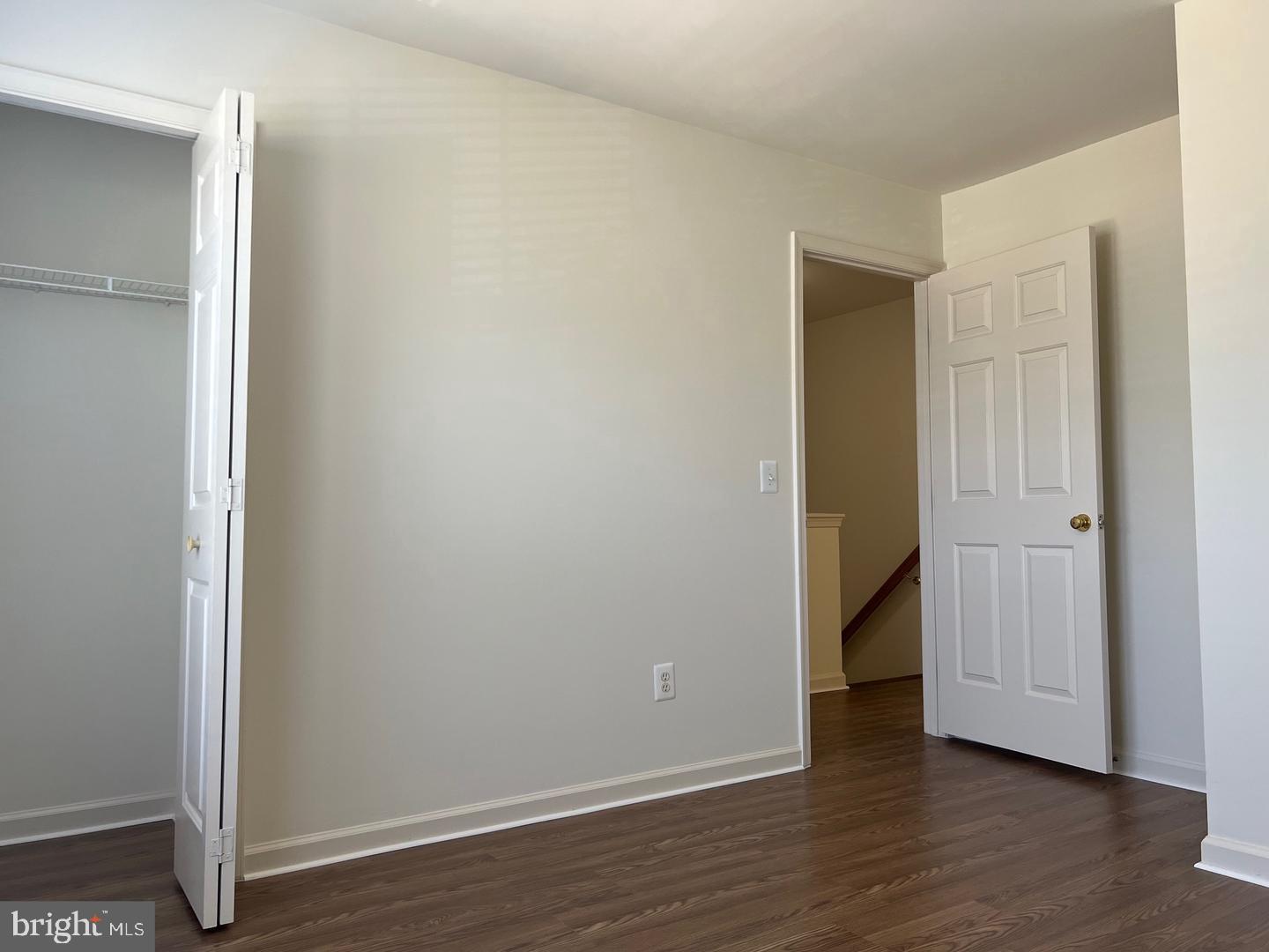 CENTRE RIDGE - Residential Lease