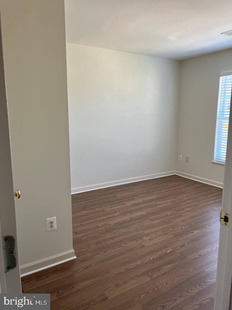 CENTRE RIDGE - Residential Lease