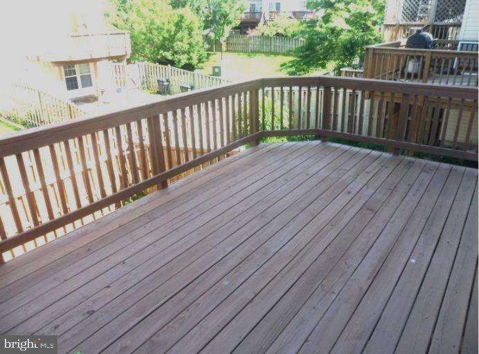 CENTRE RIDGE - Residential Lease