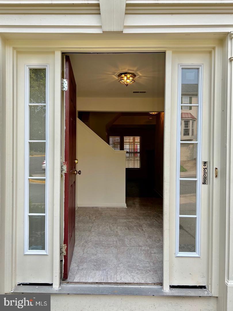 CENTRE RIDGE - Residential Lease