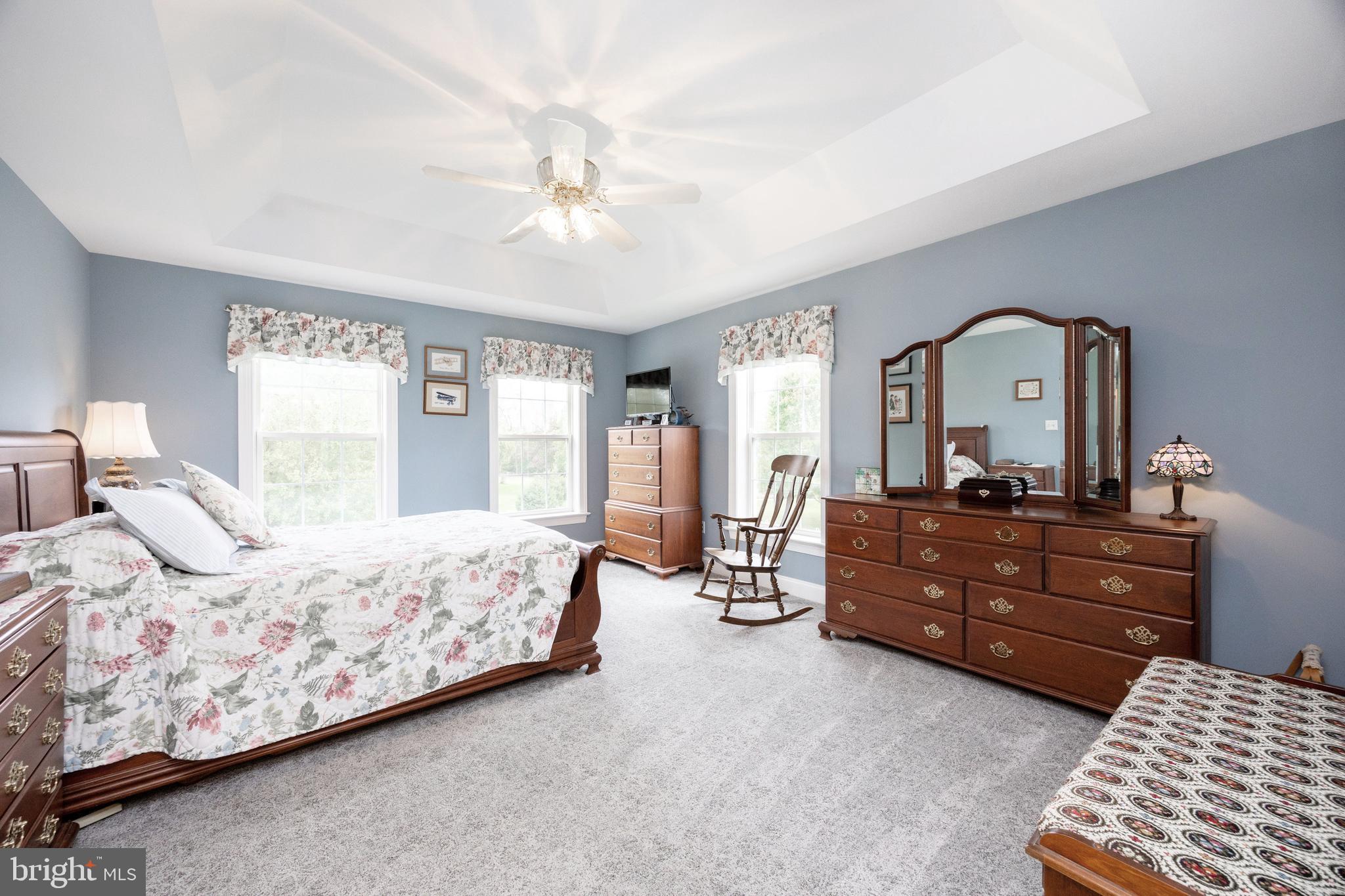 HIBERNIA HUNT - Residential