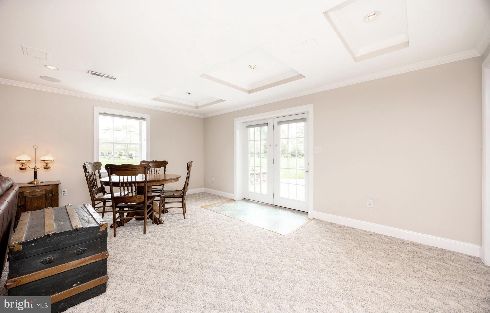 HIBERNIA HUNT - Residential