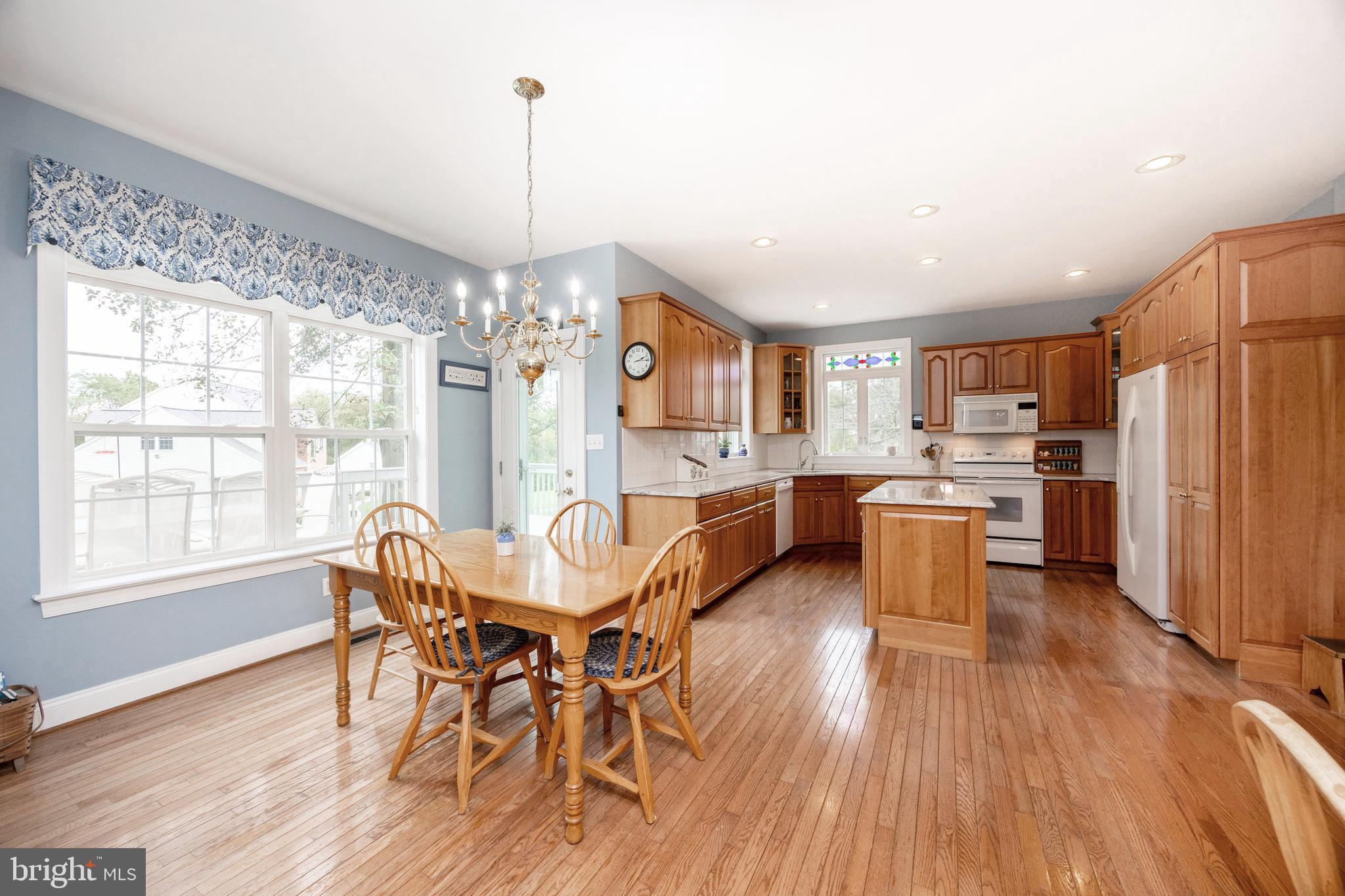 HIBERNIA HUNT - Residential