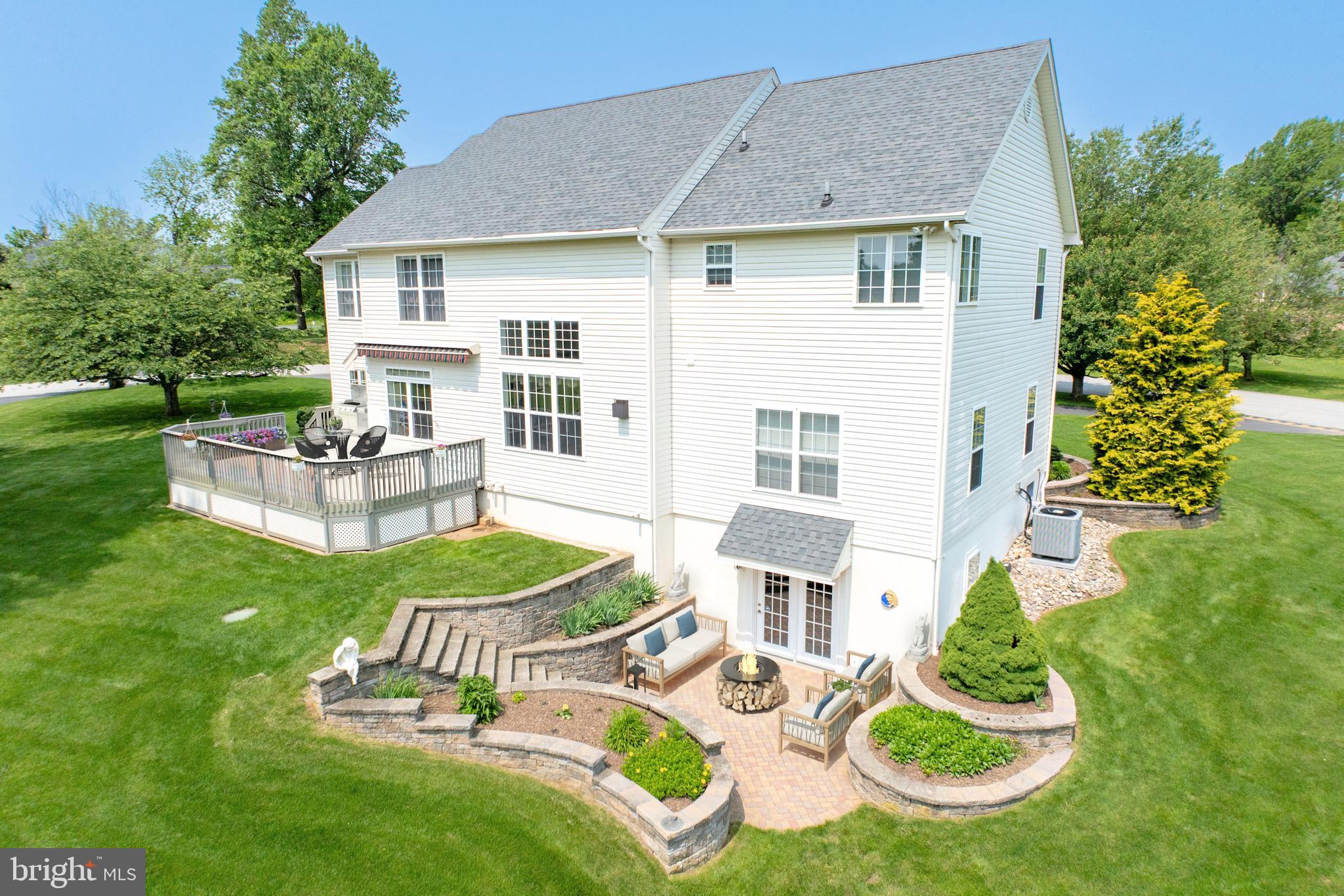 HIBERNIA HUNT - Residential