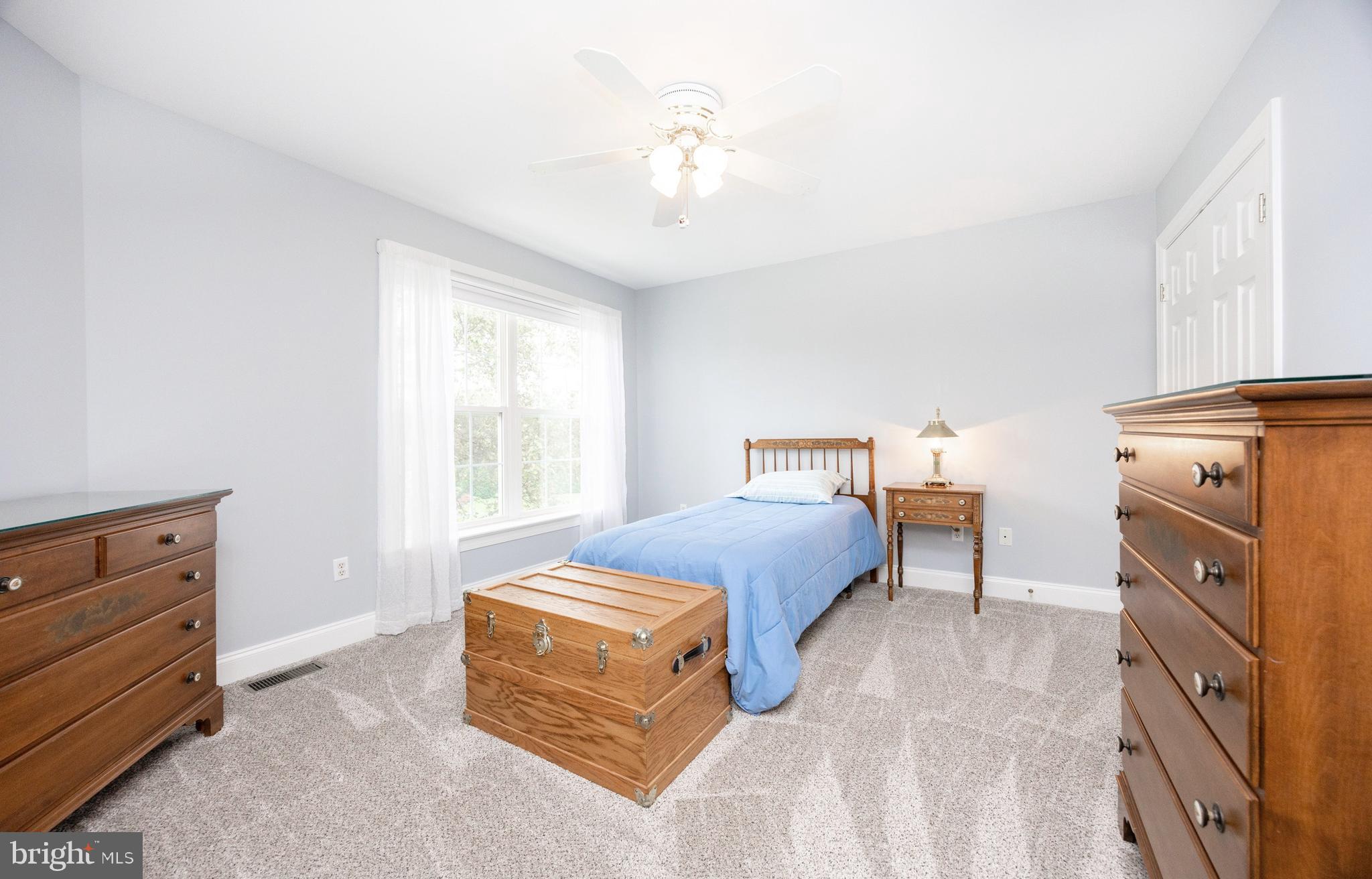 HIBERNIA HUNT - Residential