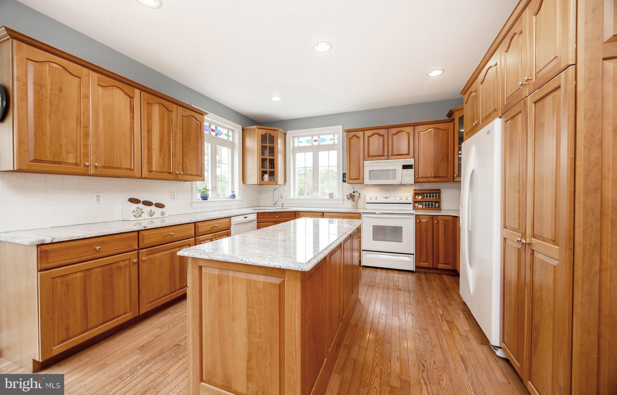 HIBERNIA HUNT - Residential