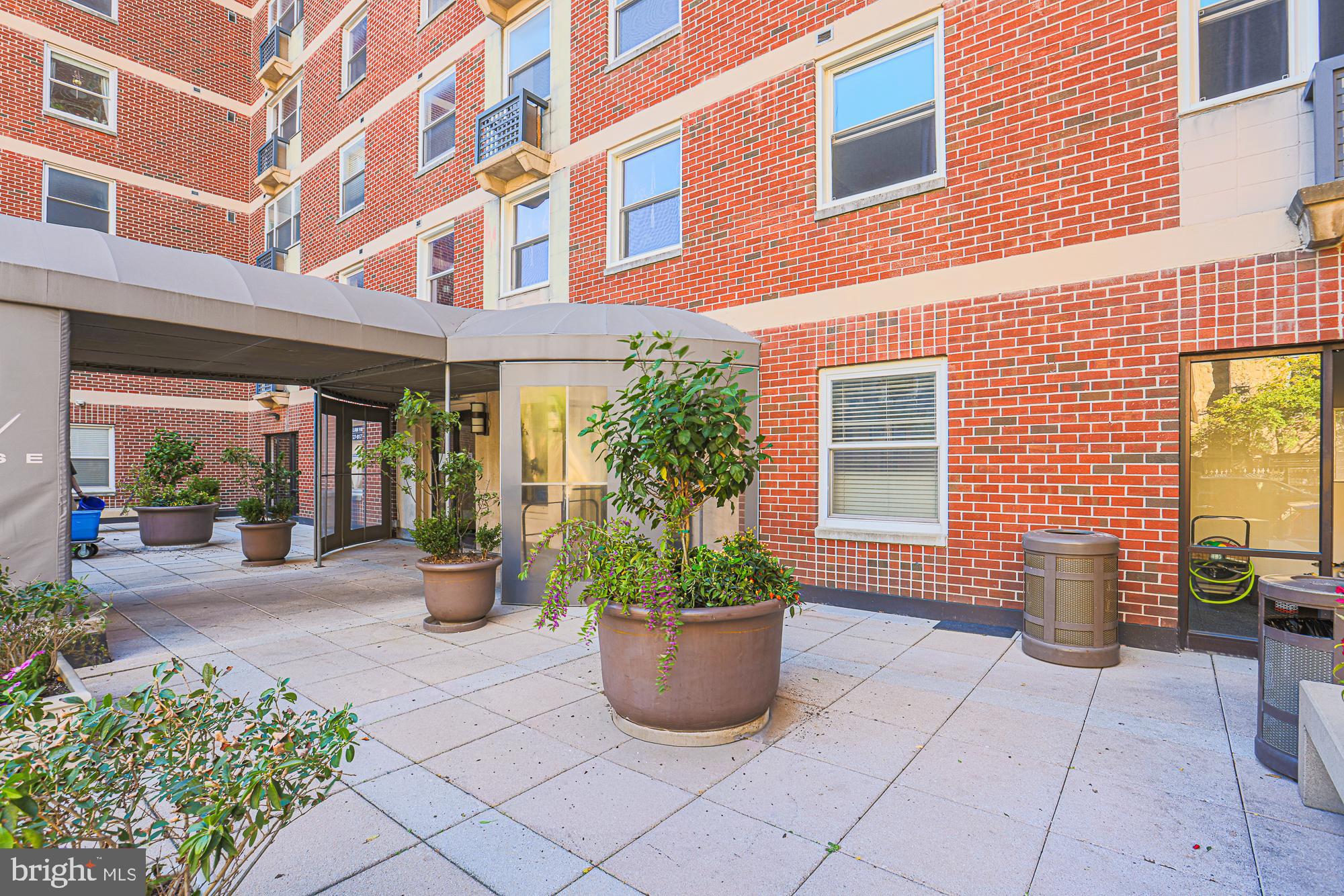 MOUNT VERNON PLACE HISTORIC DISTRICT - Residential