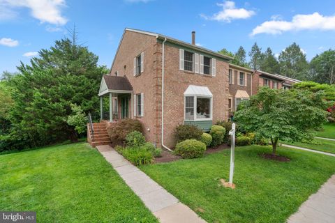 72 CHERRYWOOD COURT COCKEYSVILLE MD 21030