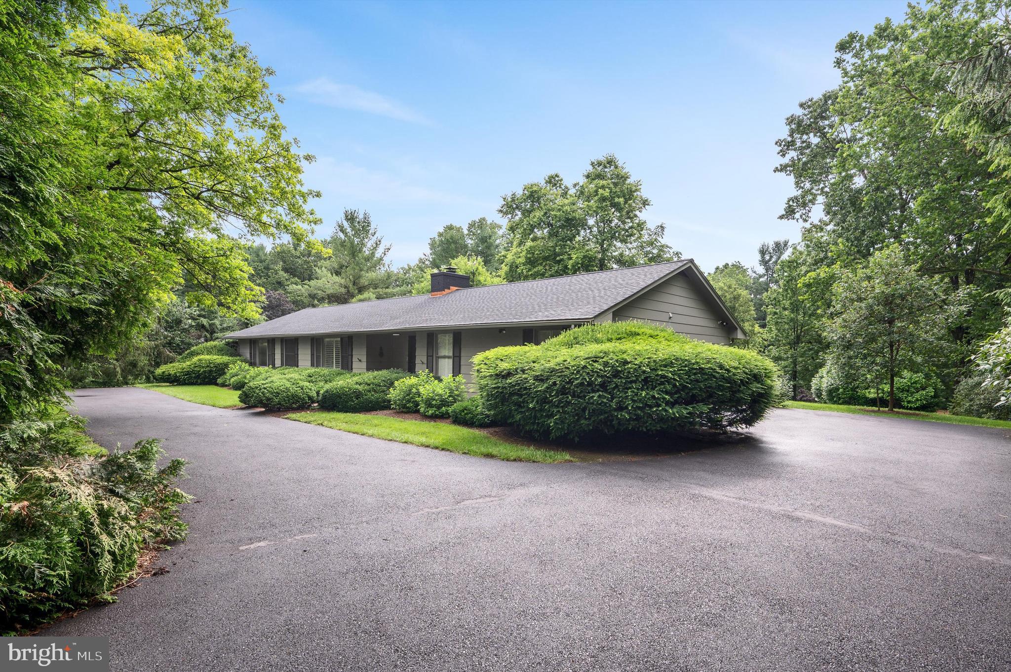 516 MERRIMANS LANE