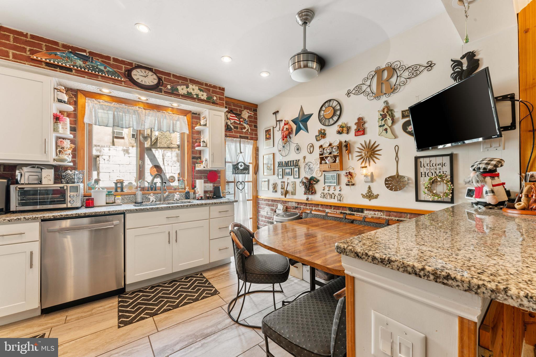 EAST PASSYUNK CROSSING - Residential