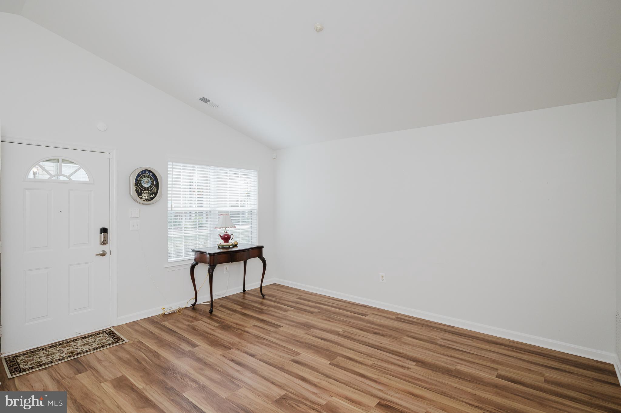 WINIFRED MANOR - Residential