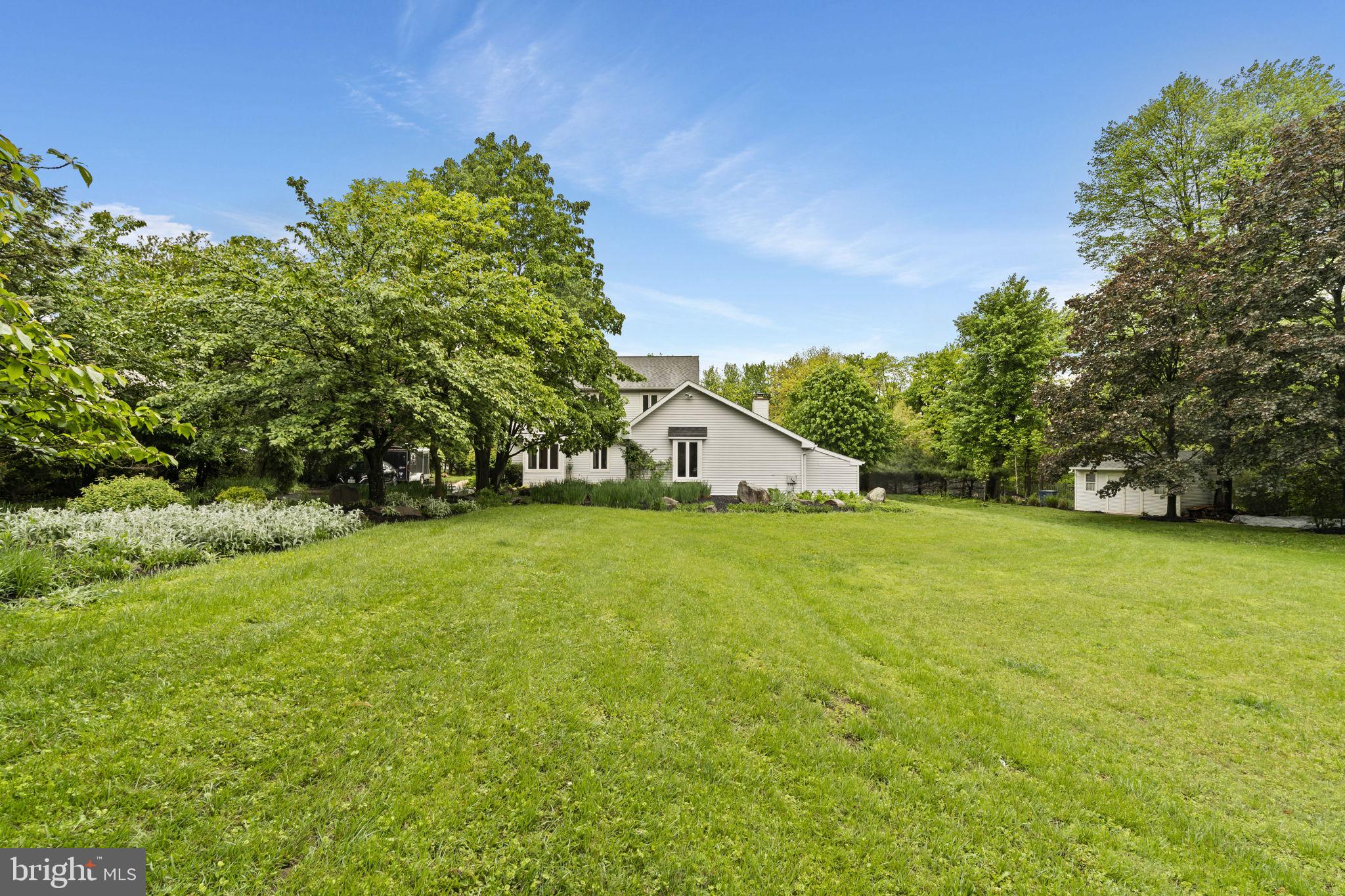 1734 HALLMAN DRIVE