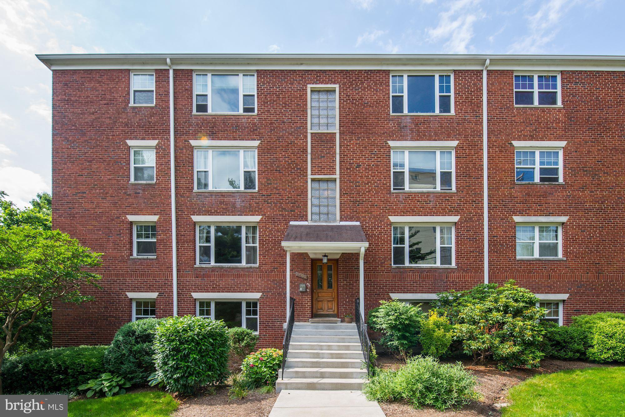 ROSSLYN HEIGHTS - Residential Lease