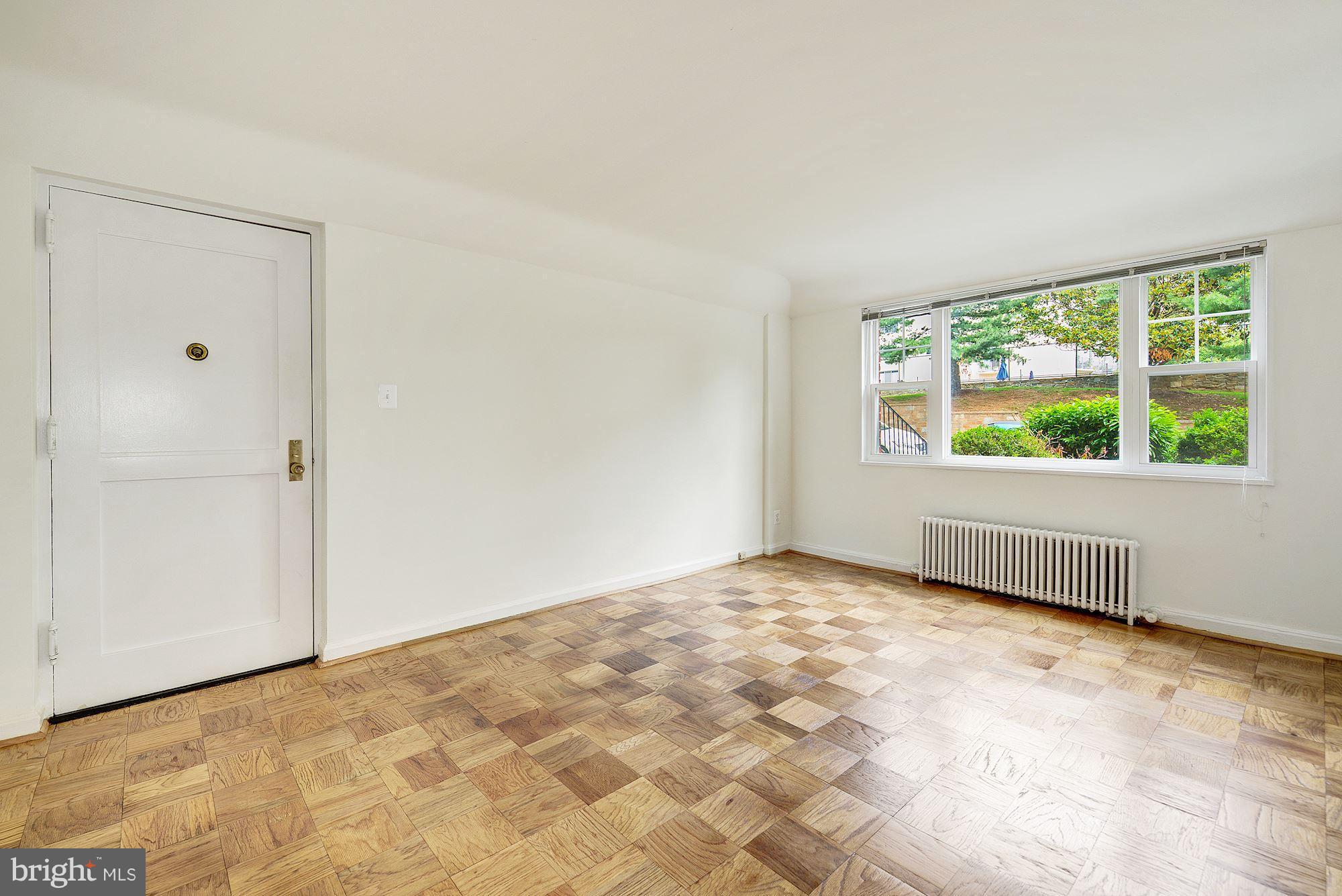 ROSSLYN HEIGHTS - Residential Lease