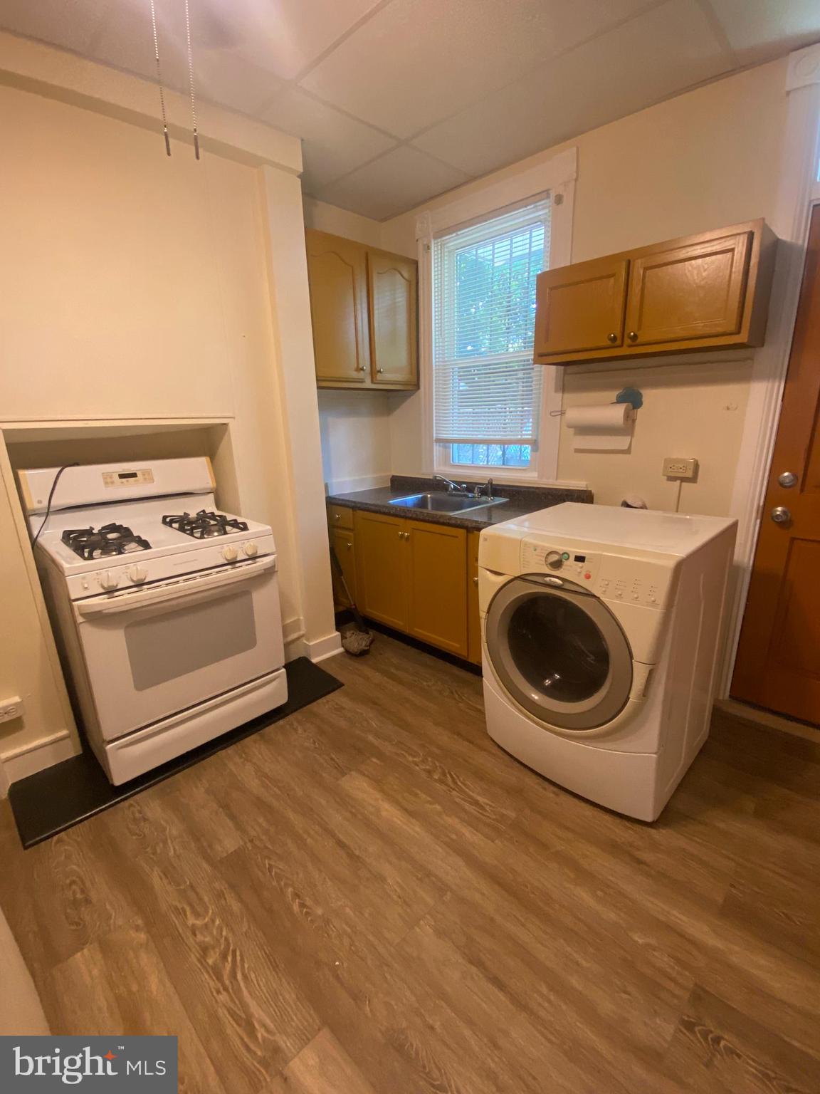 ROSEMONT - Residential Lease